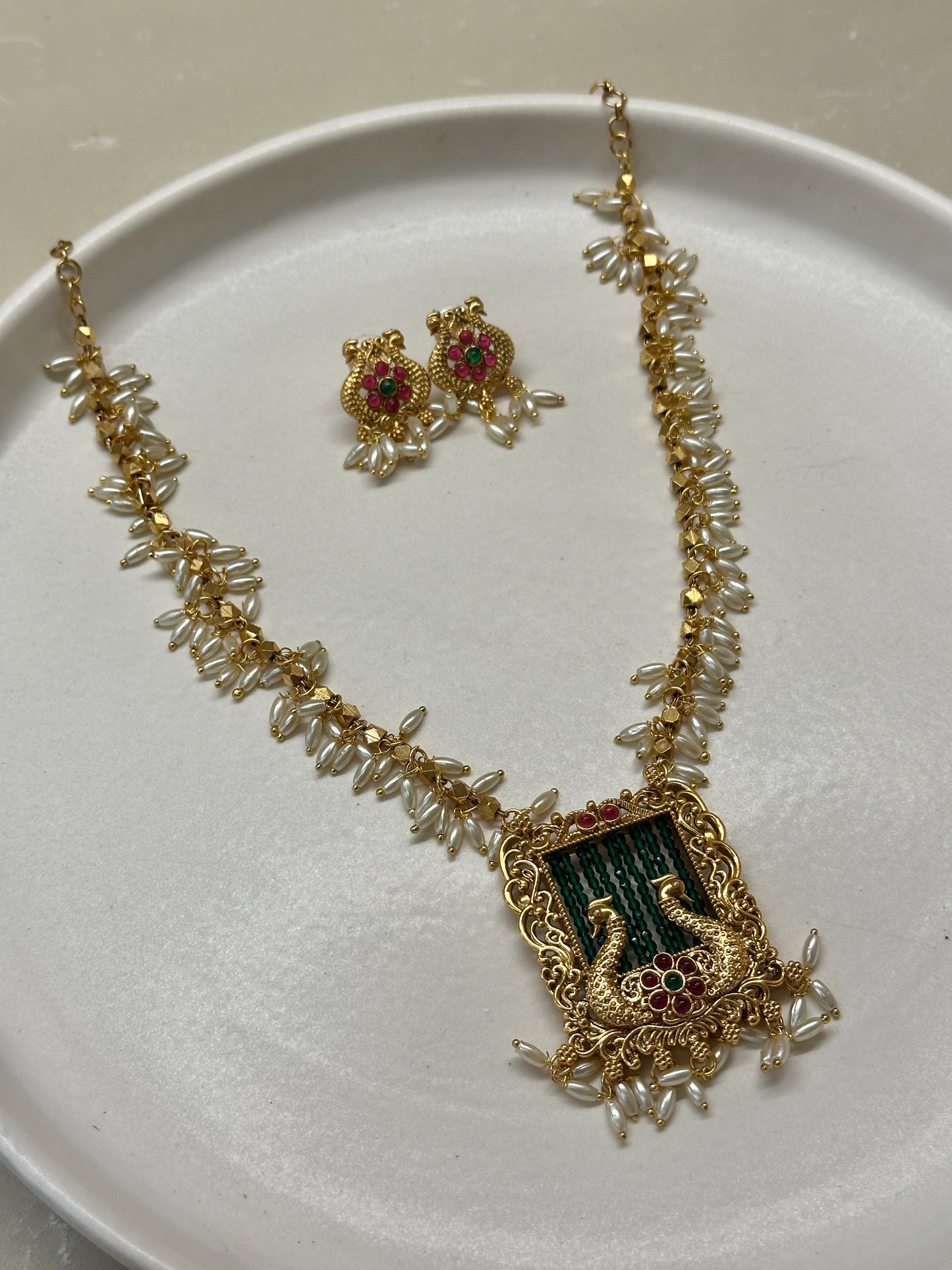 Dual Morah Pearl chain