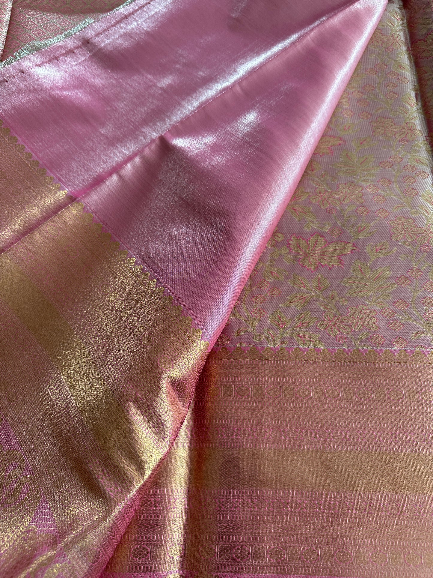 Ahaana Peachy Pink Kanchi Tissue Saree