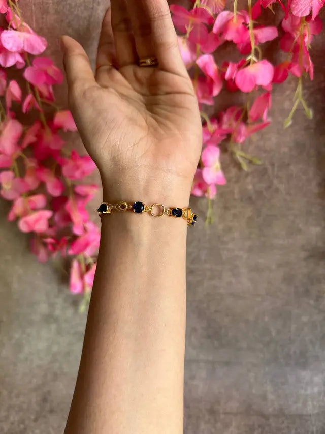 Sapphire Bracelet v2.0