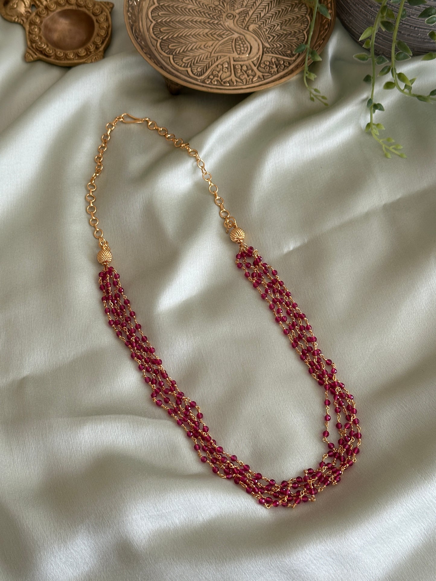 Nishika Precious Beaded Chain
