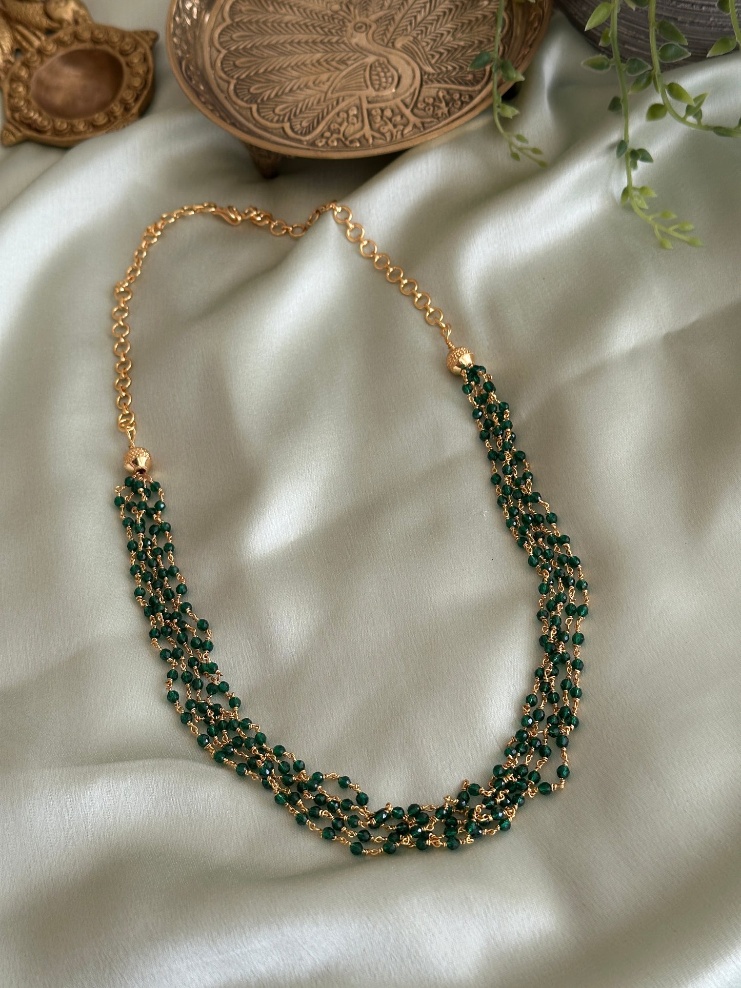 Nishika Precious Beaded Chain