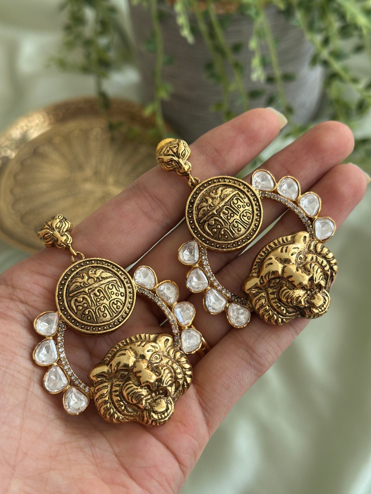 Sher Khan Mozonite earrings
