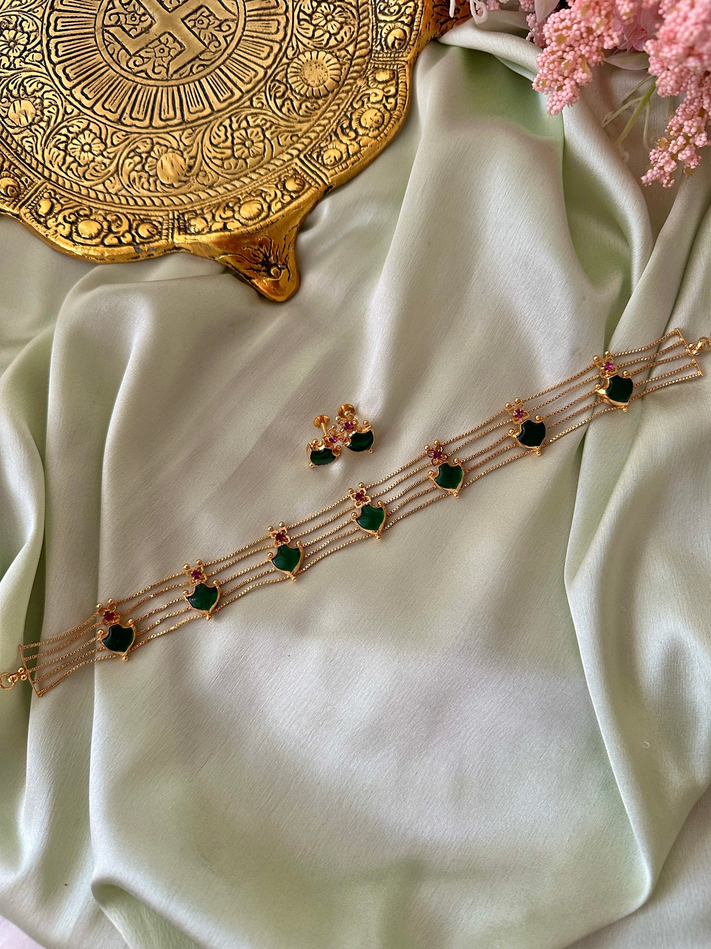 Seethu Palakka Choker