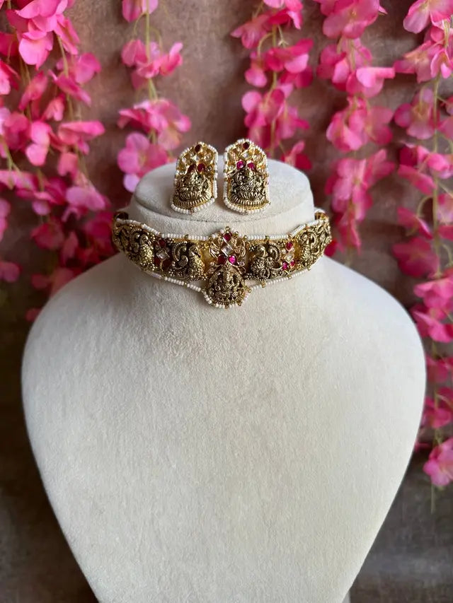 Arvee Jadua Choker