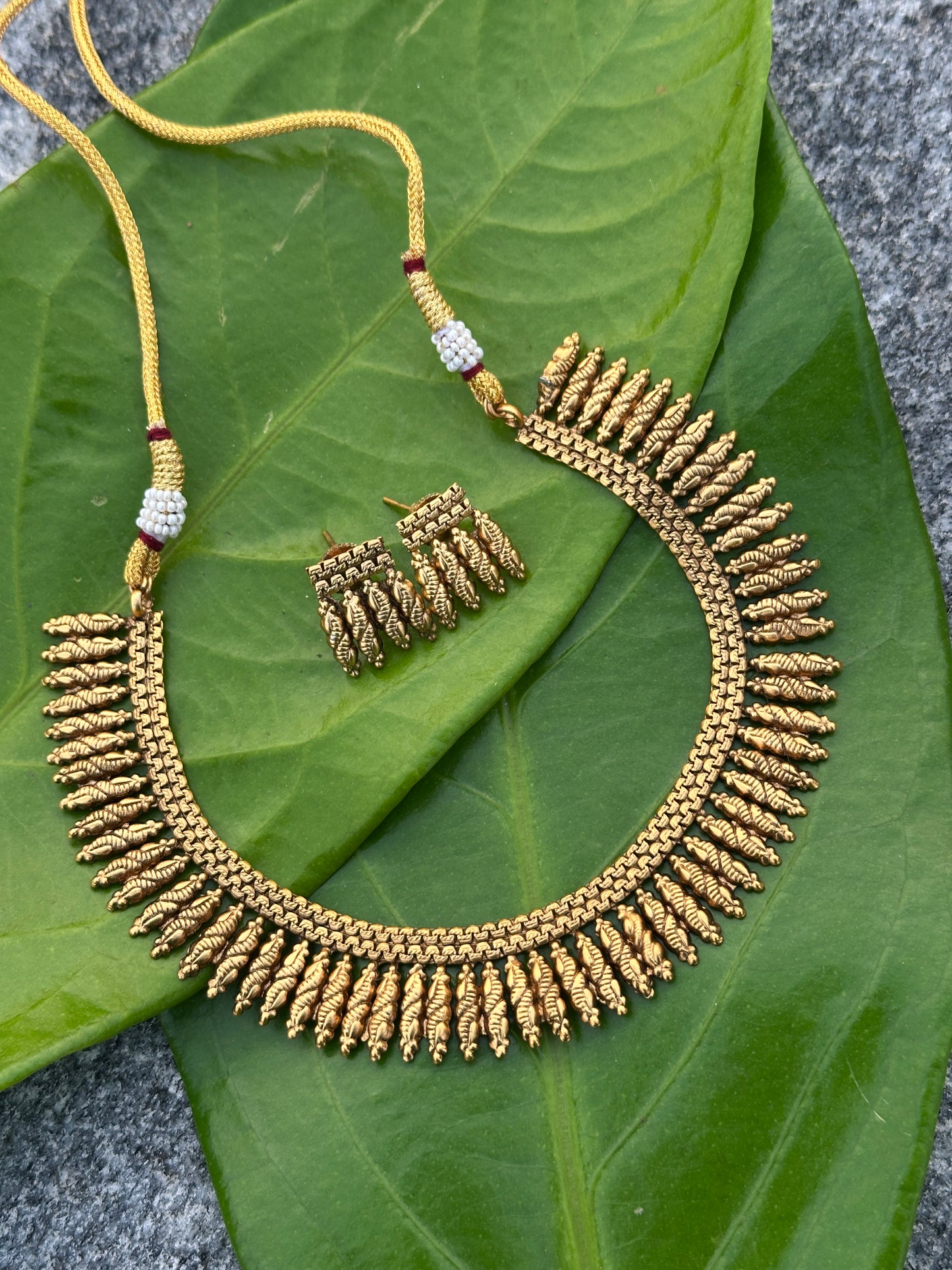 Mottu Gold Necklace