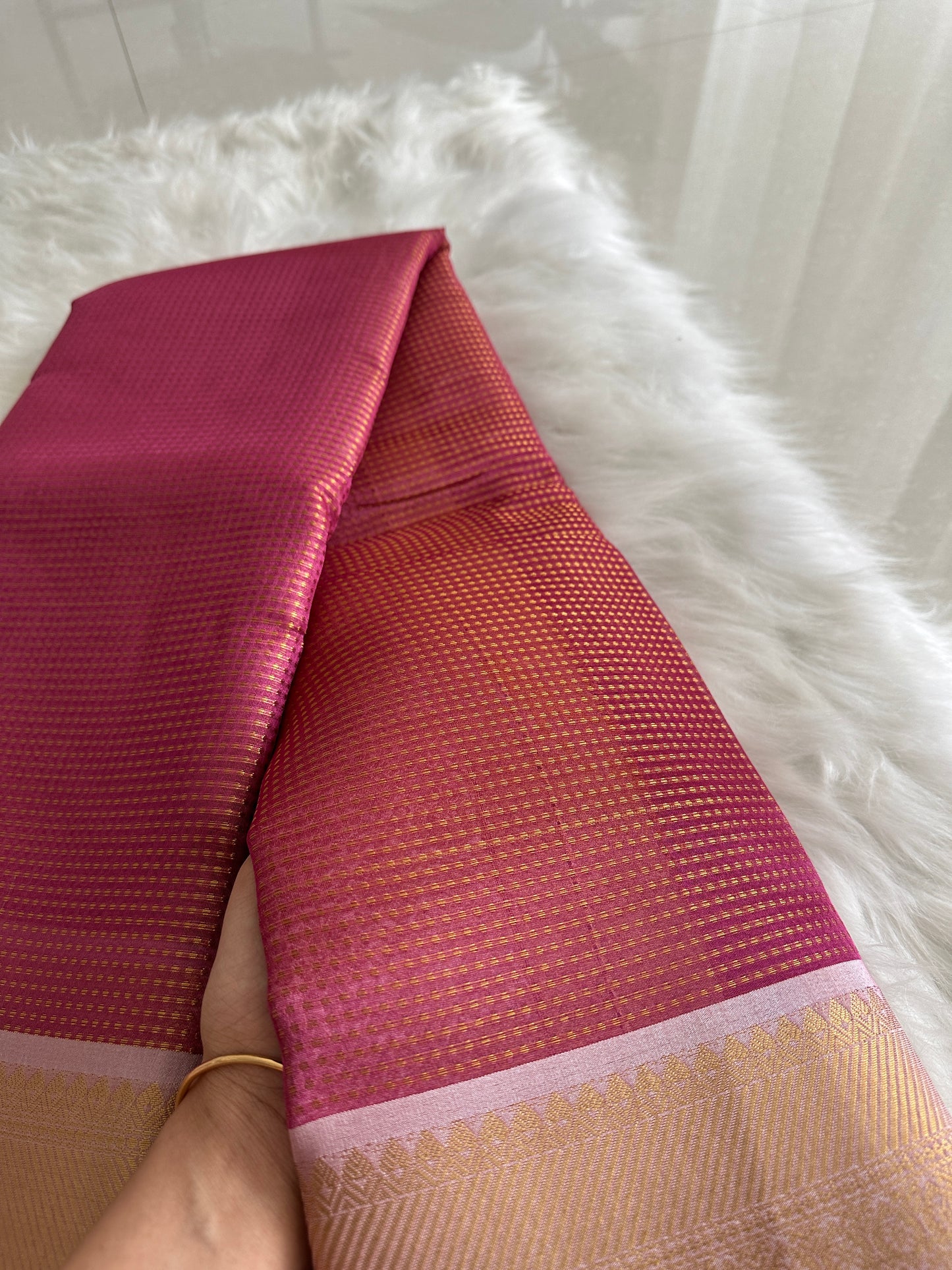 Dual Tone Tissue Organza Saree