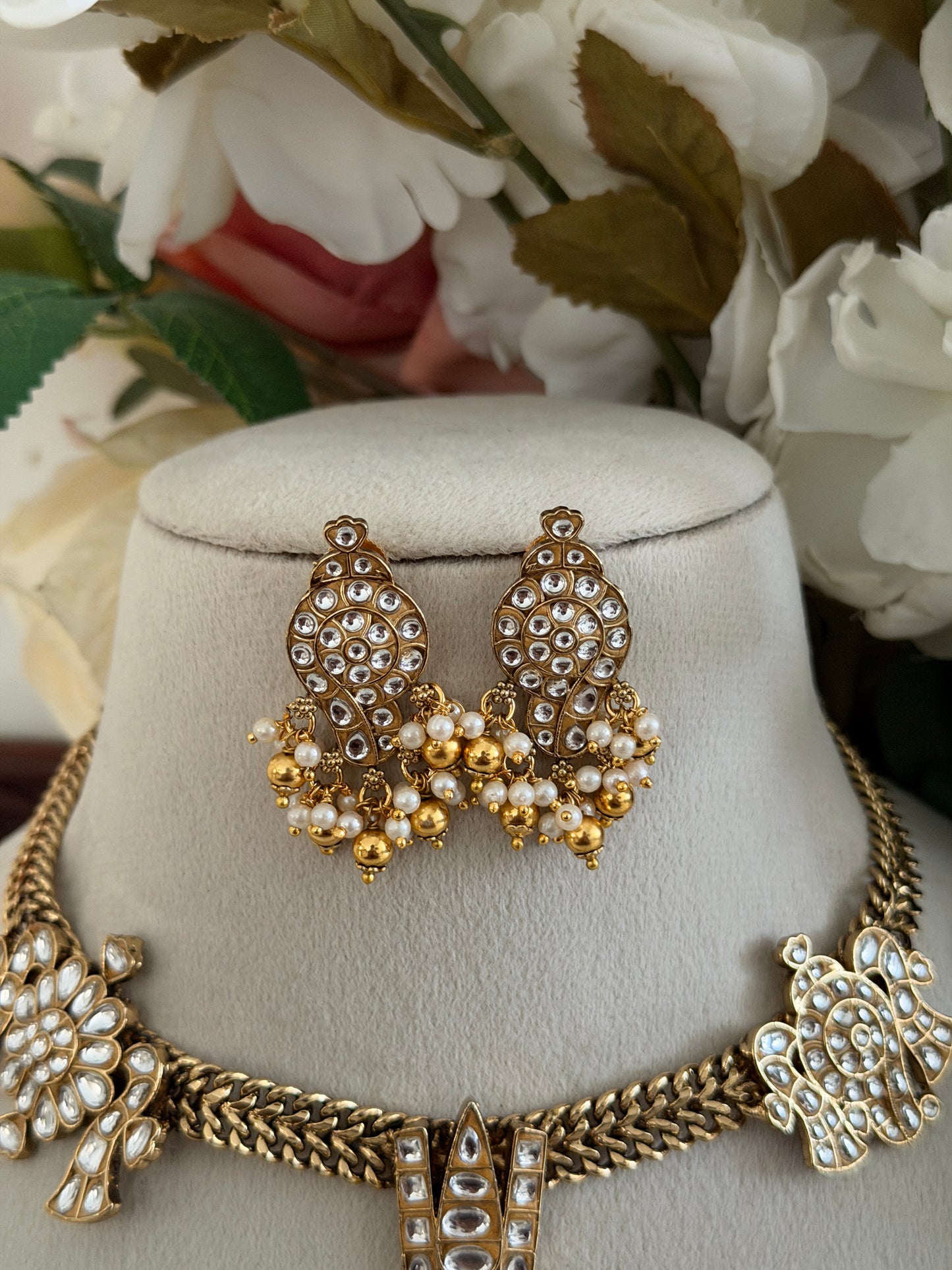 Tirupathi Shangu Jadau Choker