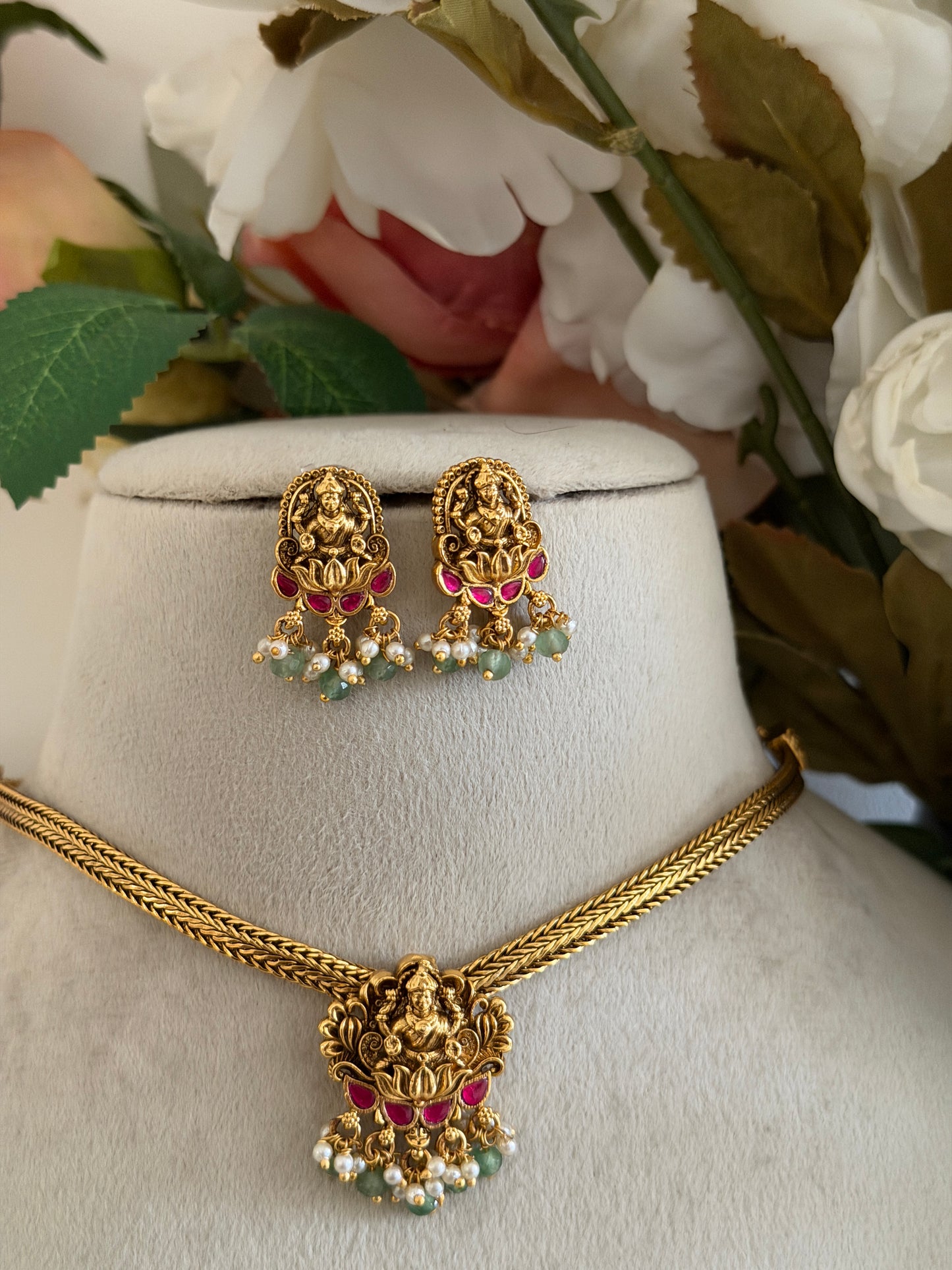 Tiny Lakshmi Choker