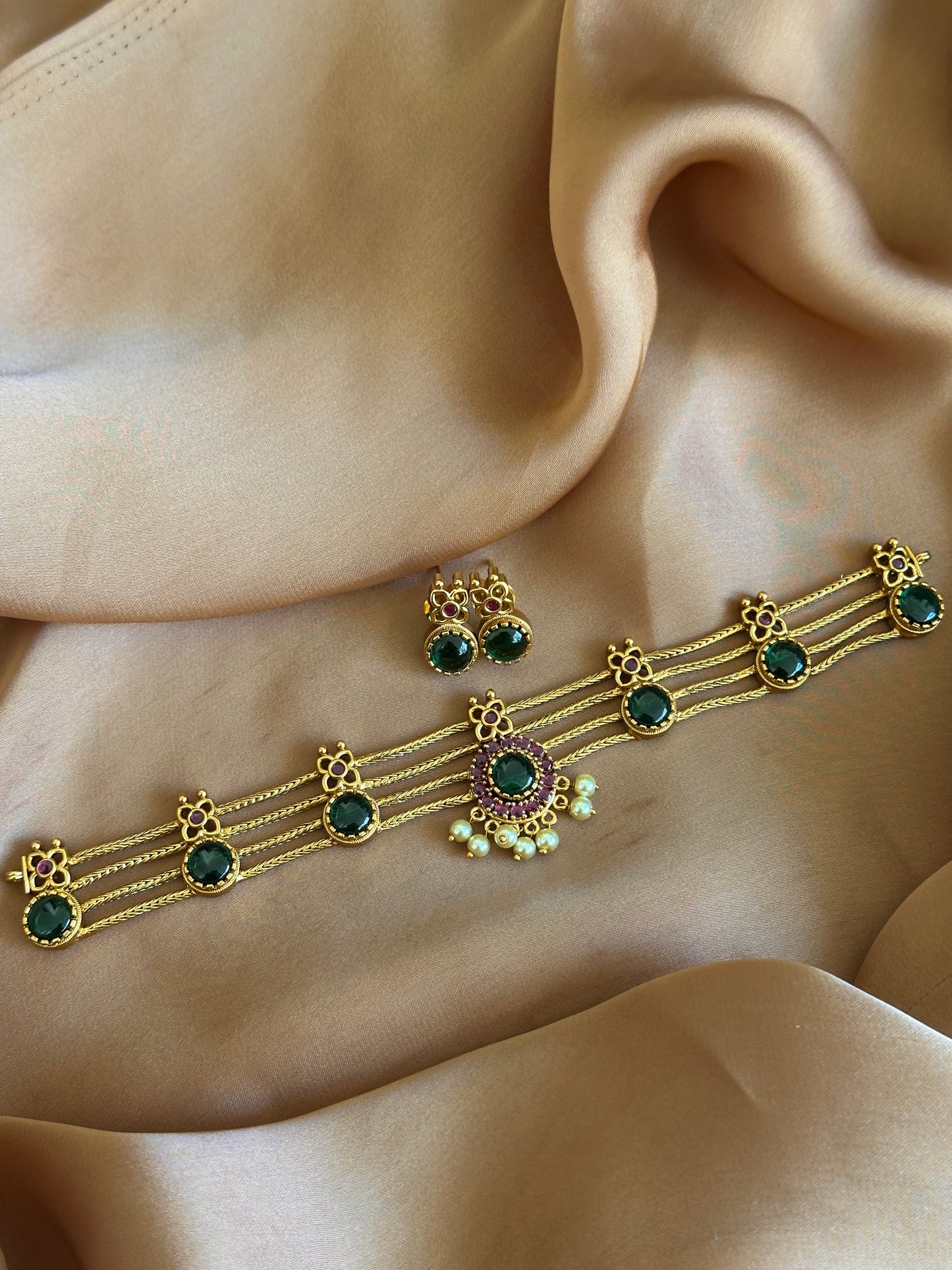 Pratheeksha Palakka Choker