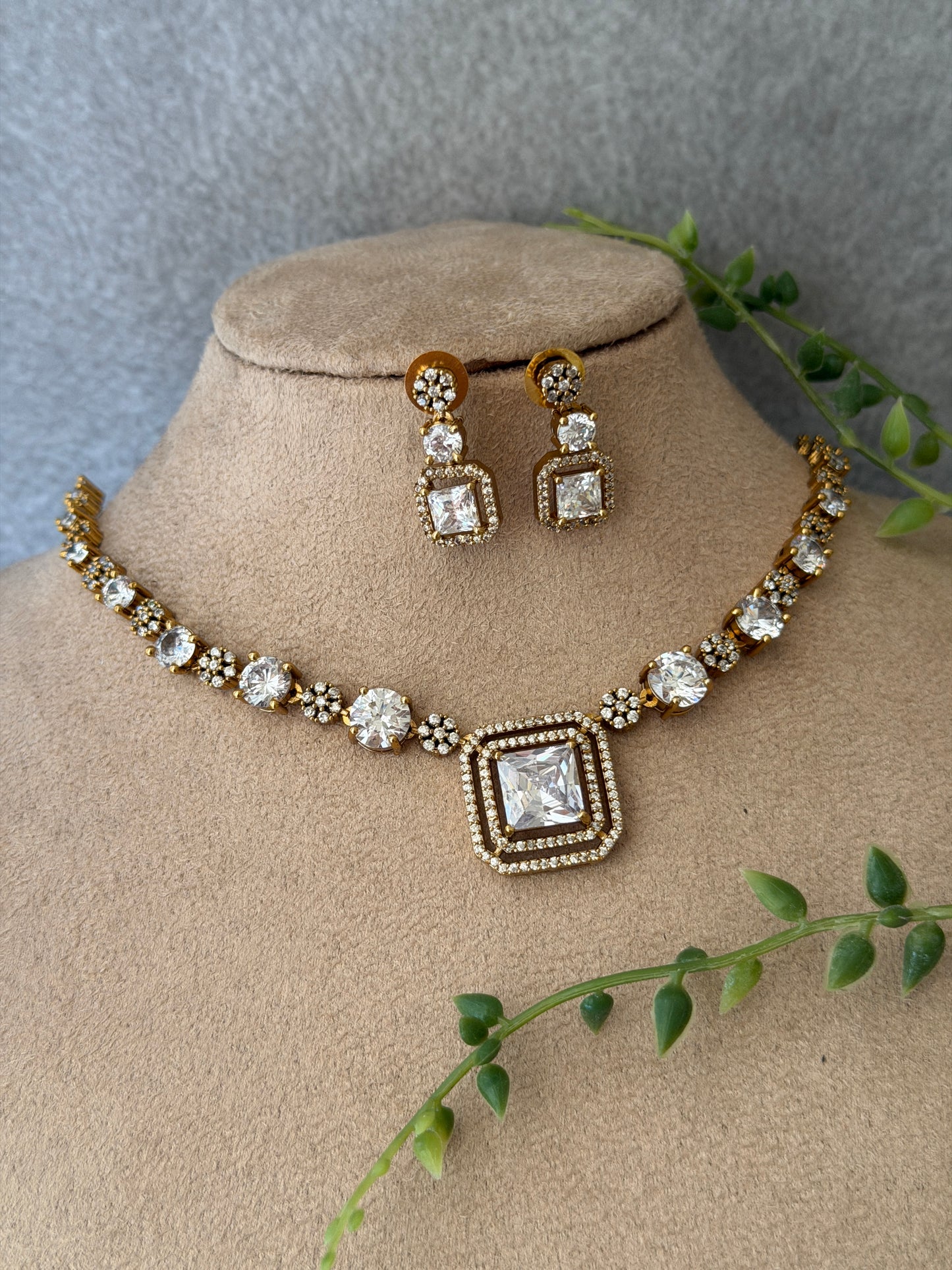 Cubical AD x Navika Choker