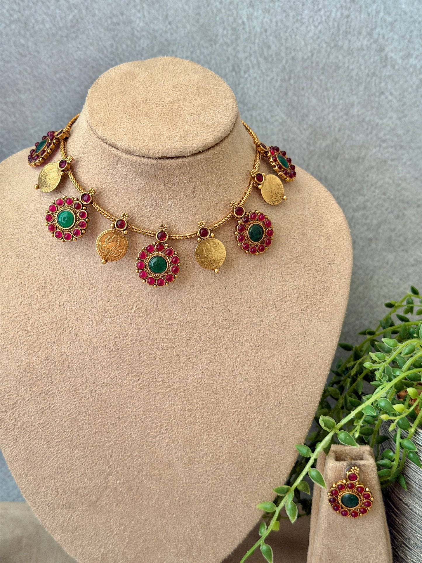 Flora x Kaashu Necklace