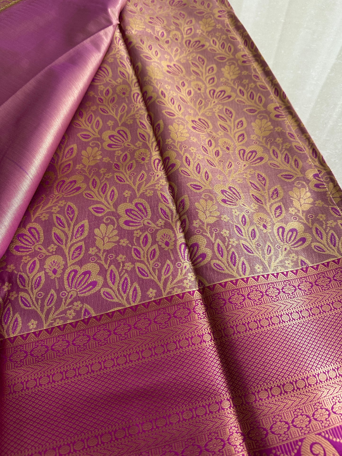 Wild Orchid Kanchi Tissue Pattu