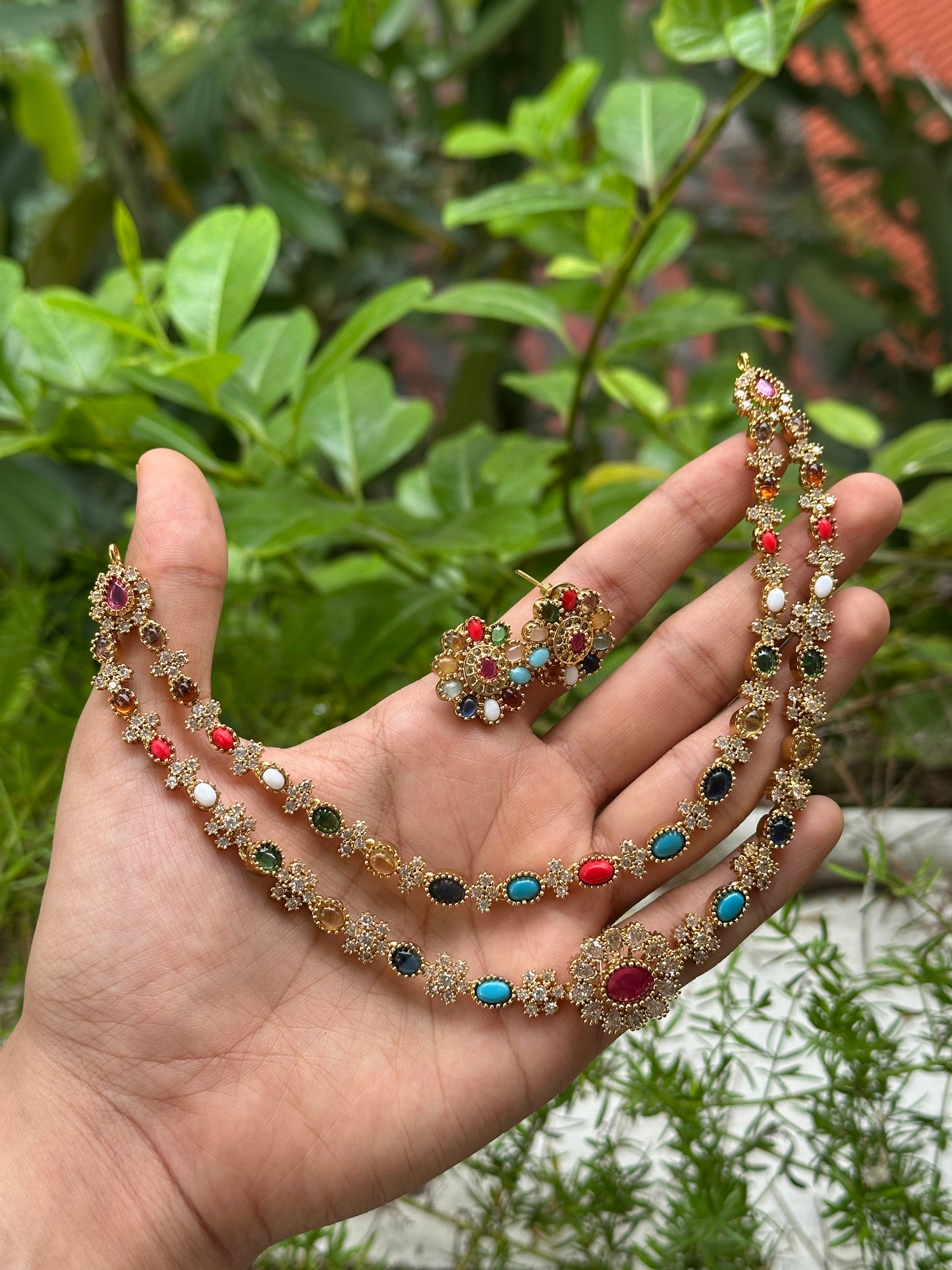 Vaanya Navaratna double layer