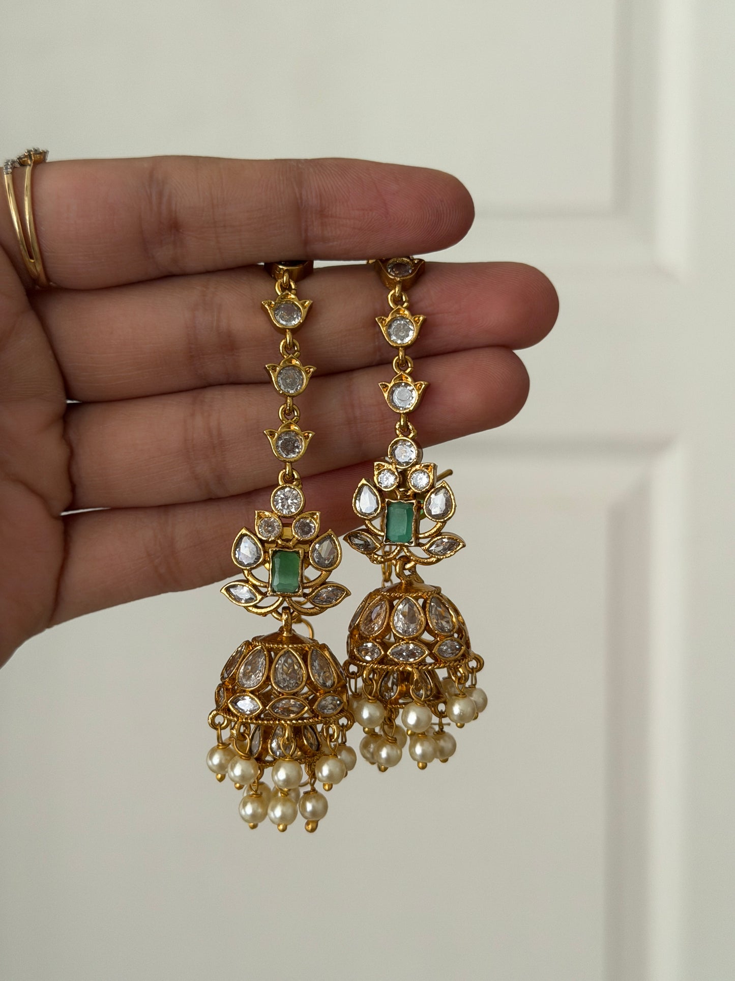 Reva Jhumka with Mattals