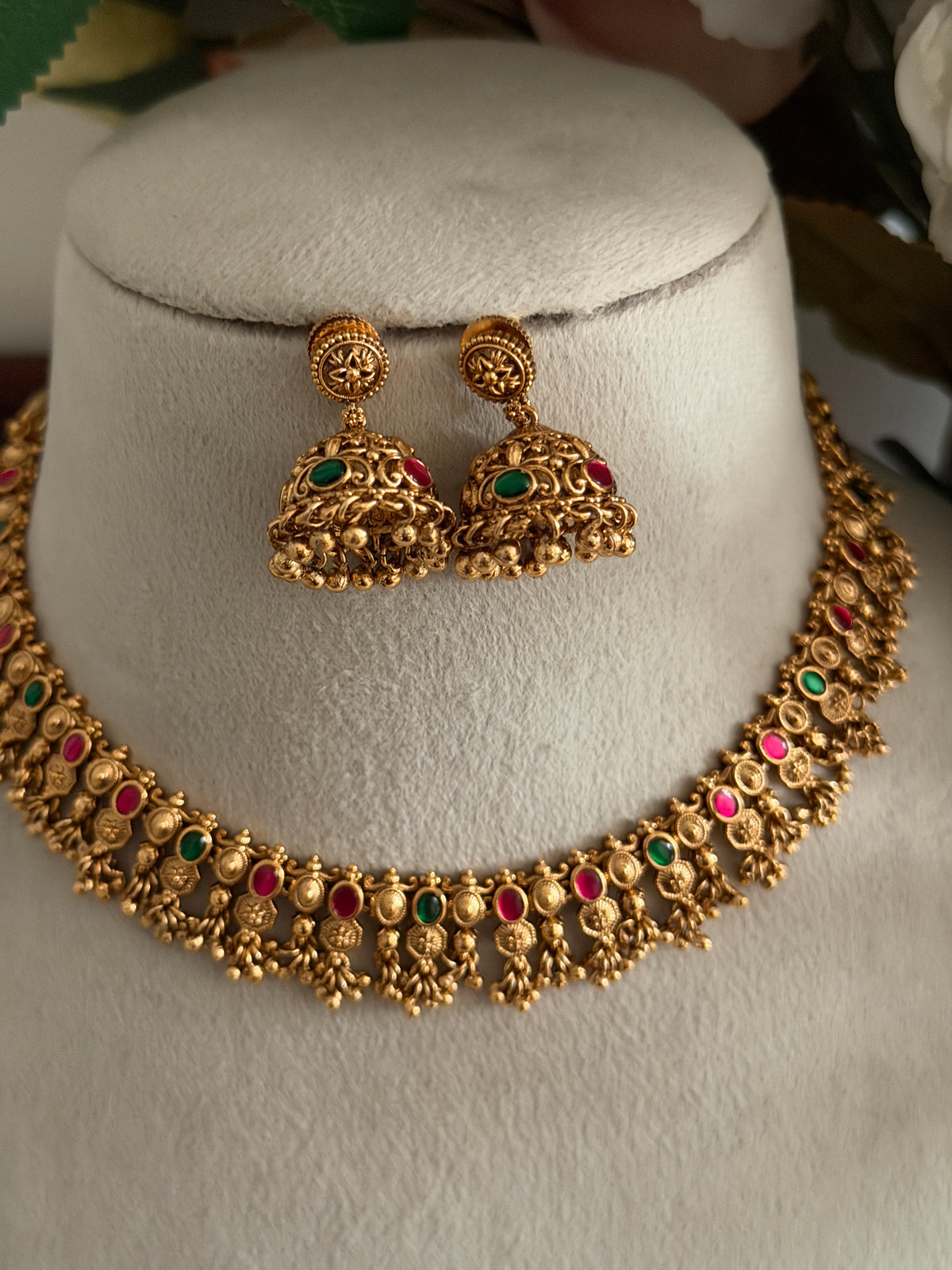 Satyava Minimal necklace