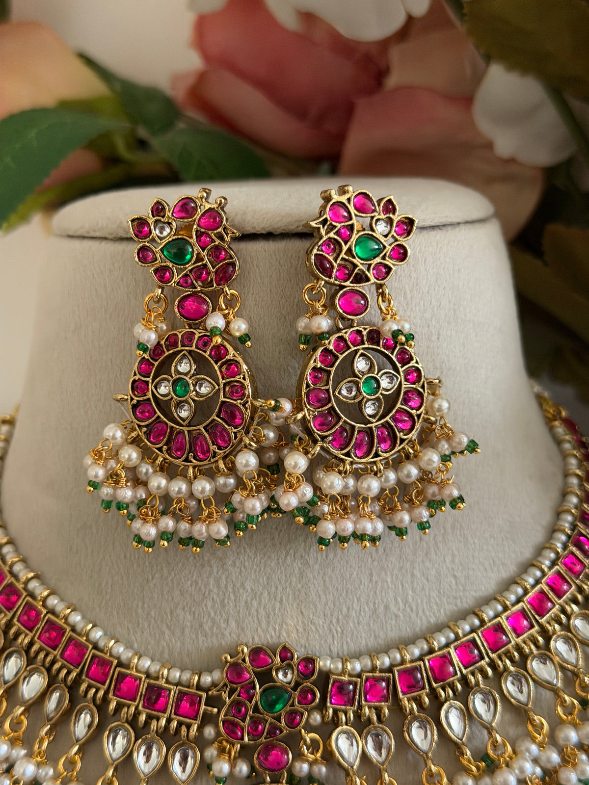 Yuktha Guttapusalu Necklace