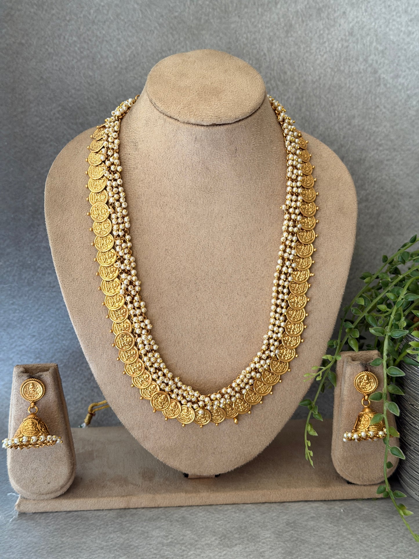 Kaashu x Pearl Haaram with Jhumkas