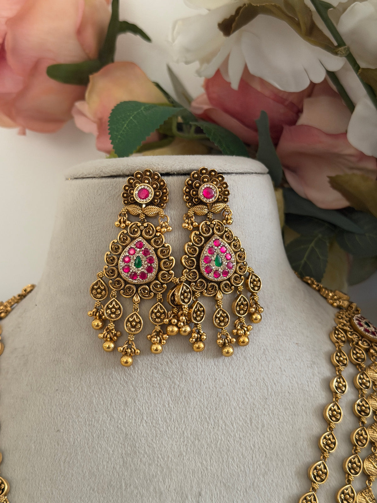 Avanikah Layered Heritage Haaram
