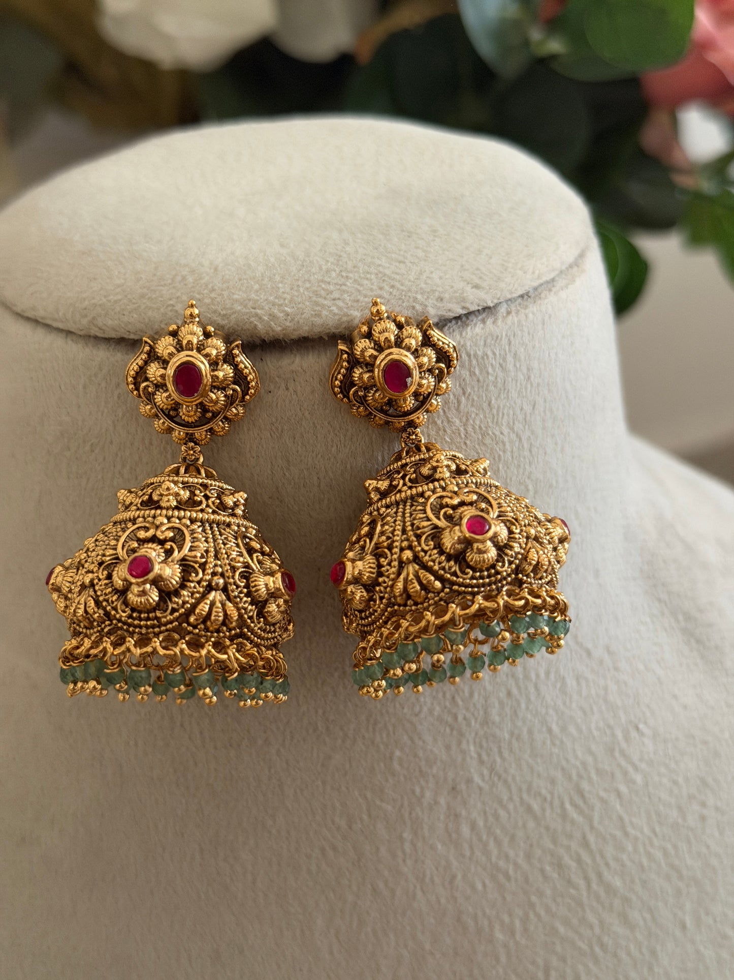 Tamina Jhumkas