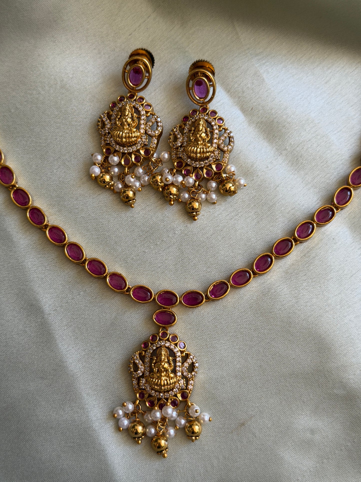 Oval Ruby Attigai