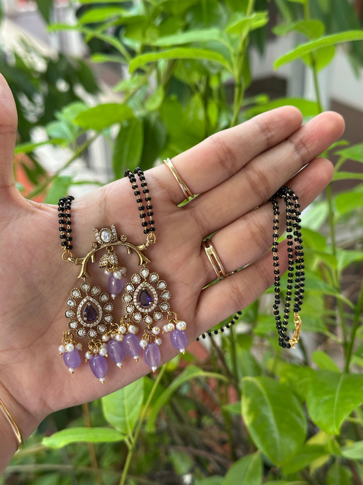 Dual Pendant Mozonite Mangalsutra