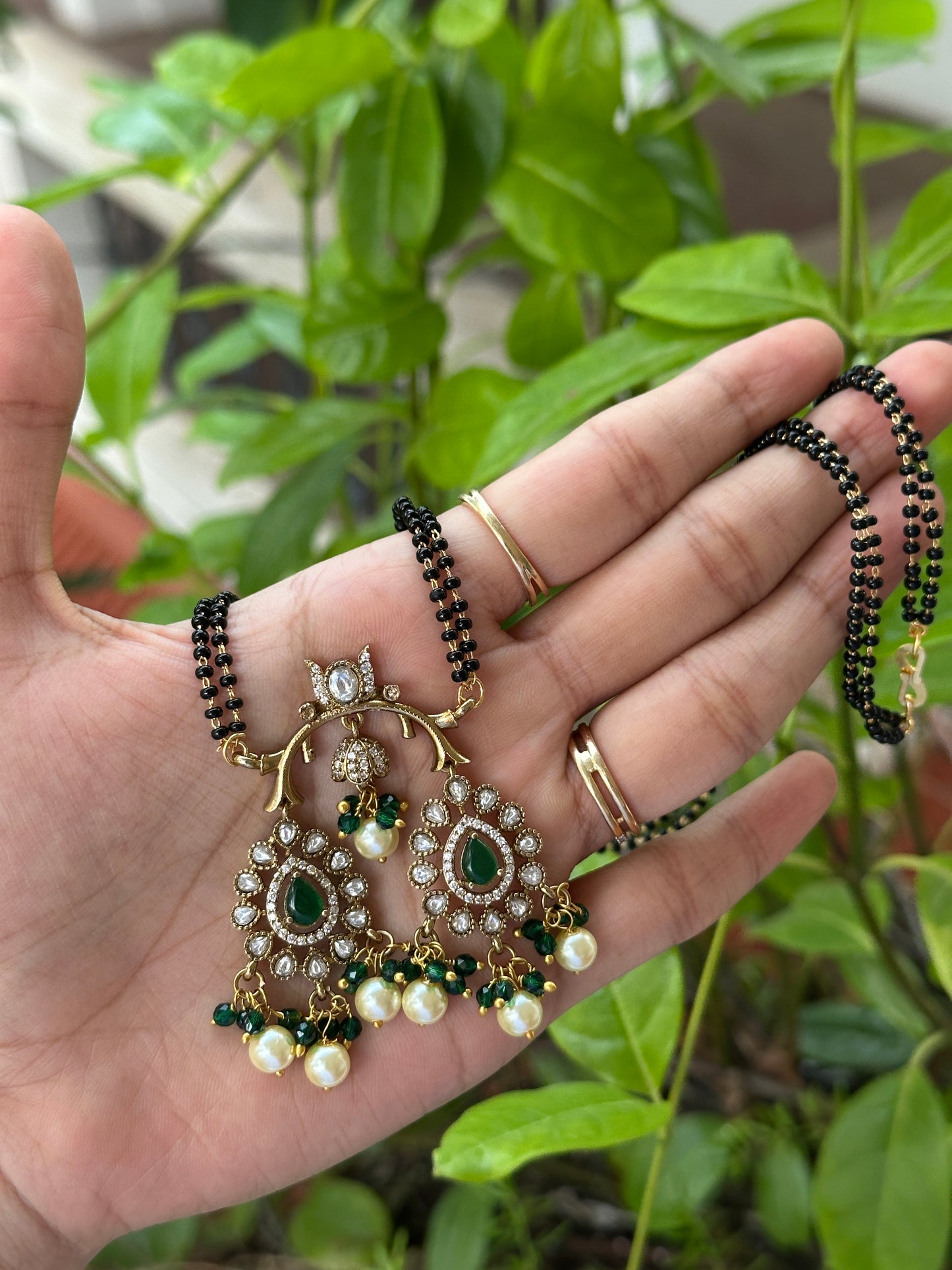 Dual Pendant Mozonite Mangalsutra