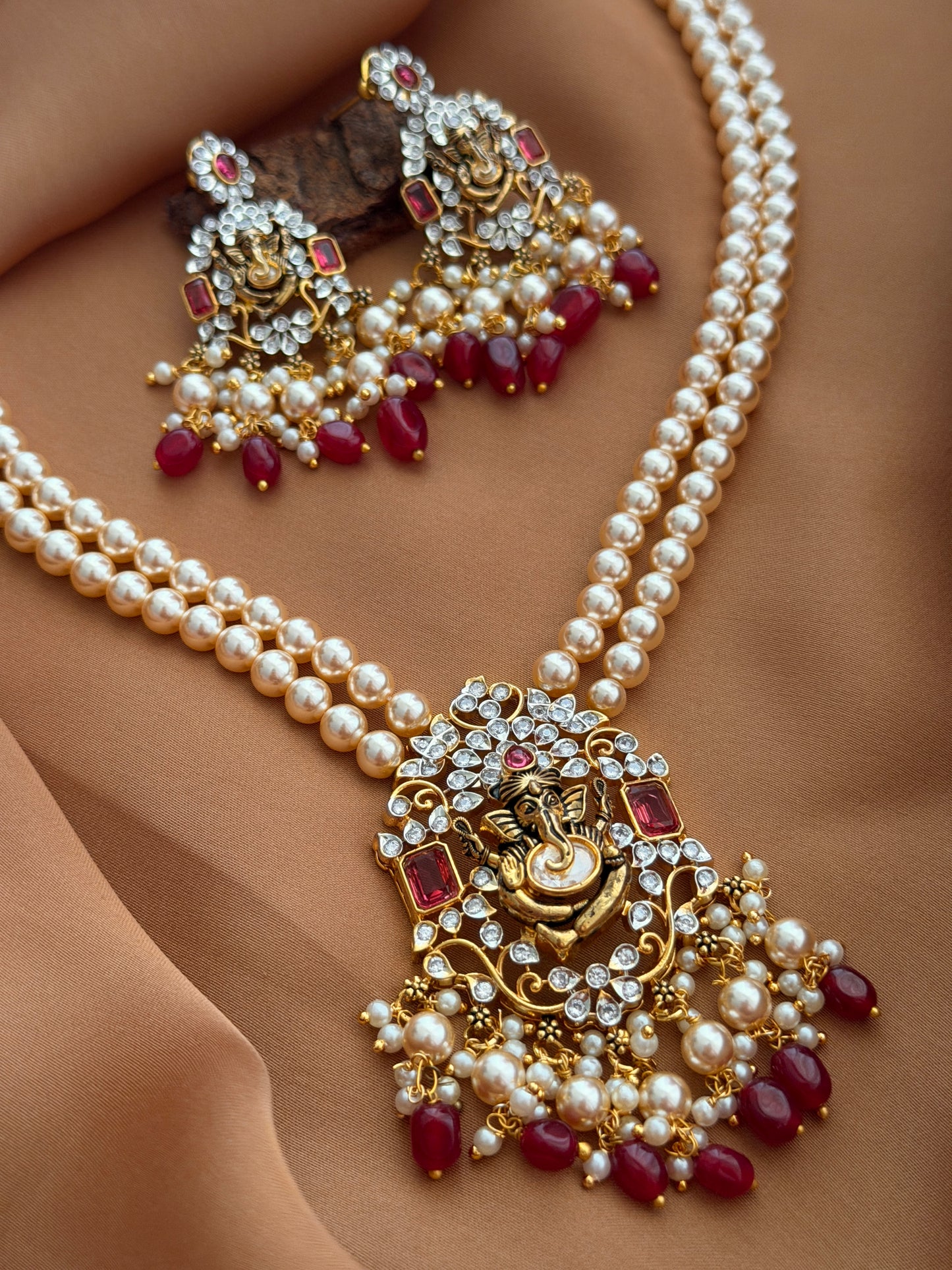 Ganesha Pendant with Hyderabadi Pearls