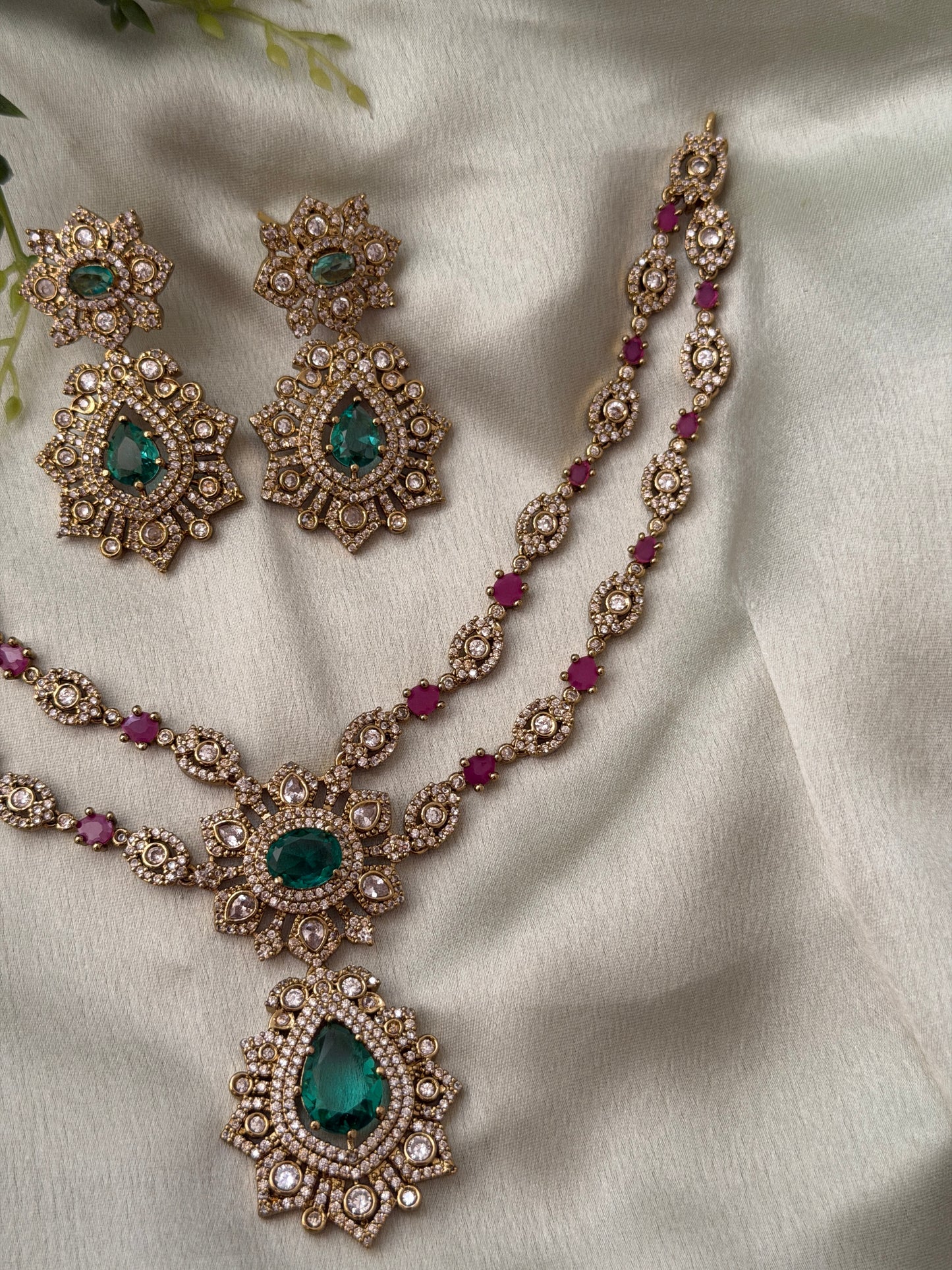 Ulka AD Necklace