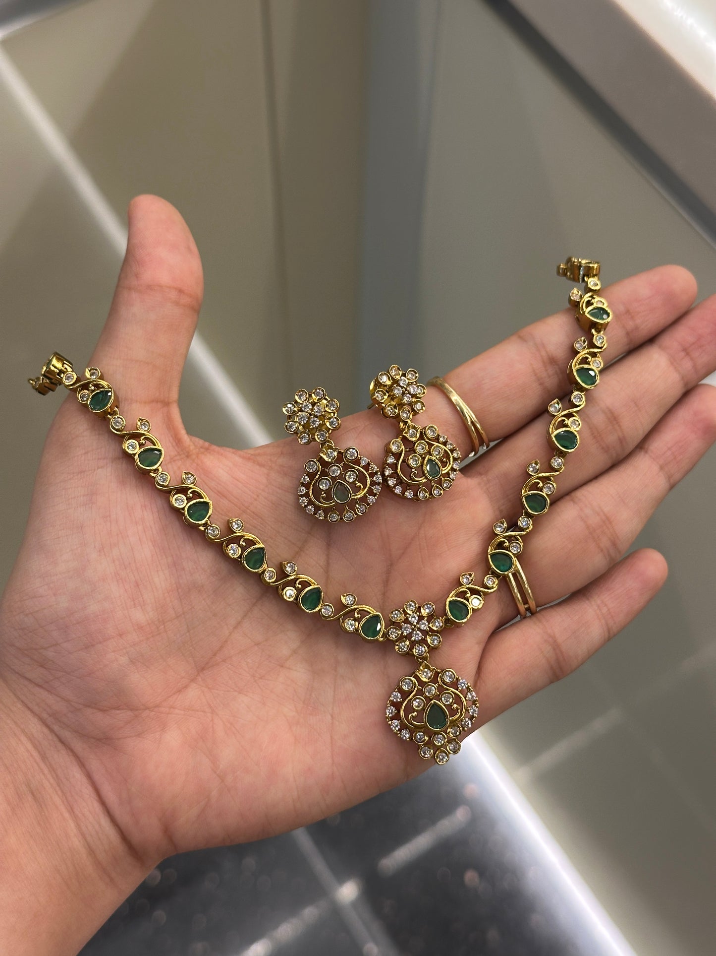 Taniya AD Necklace