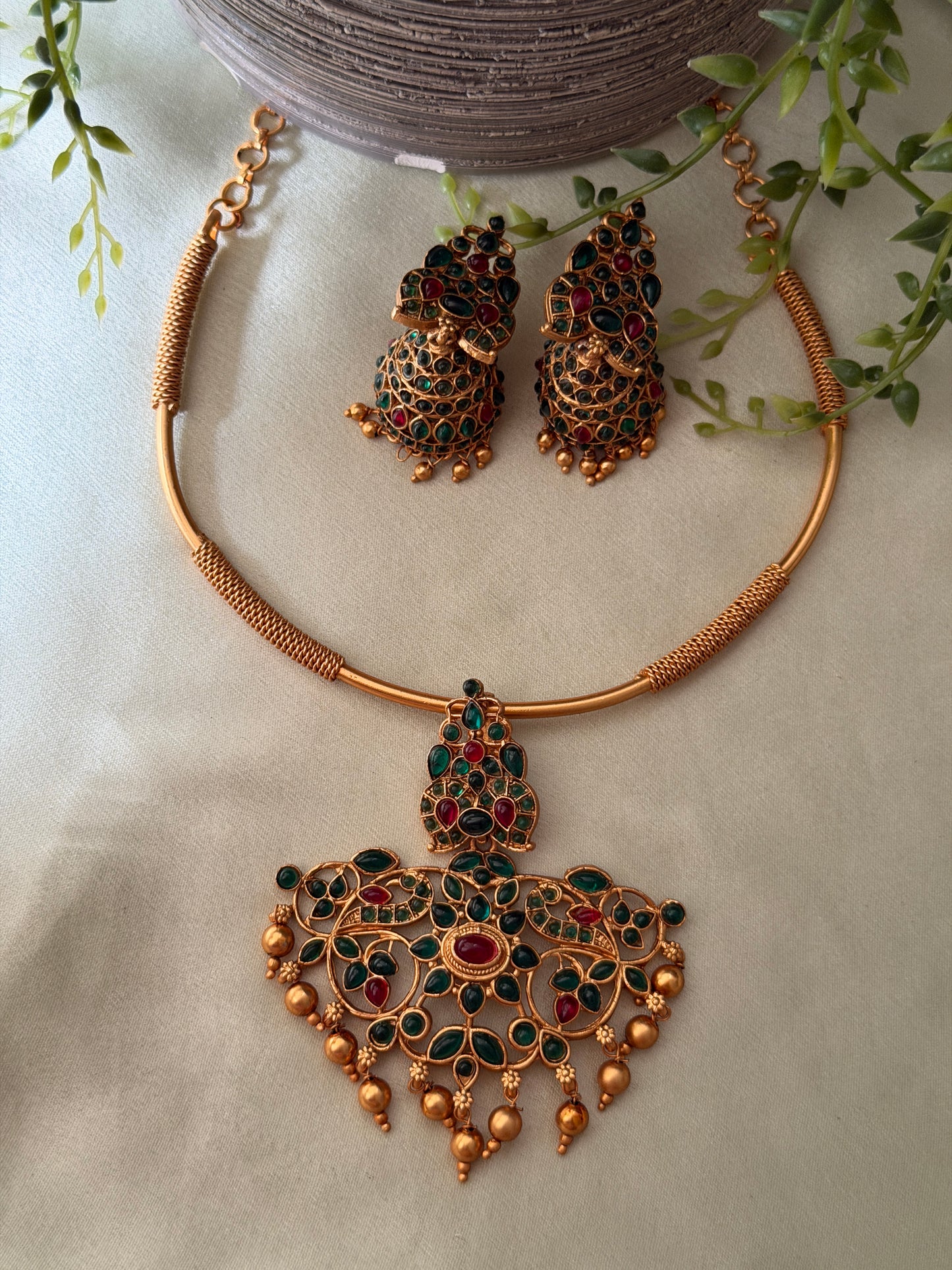 Kempu Pendant Hasli Set
