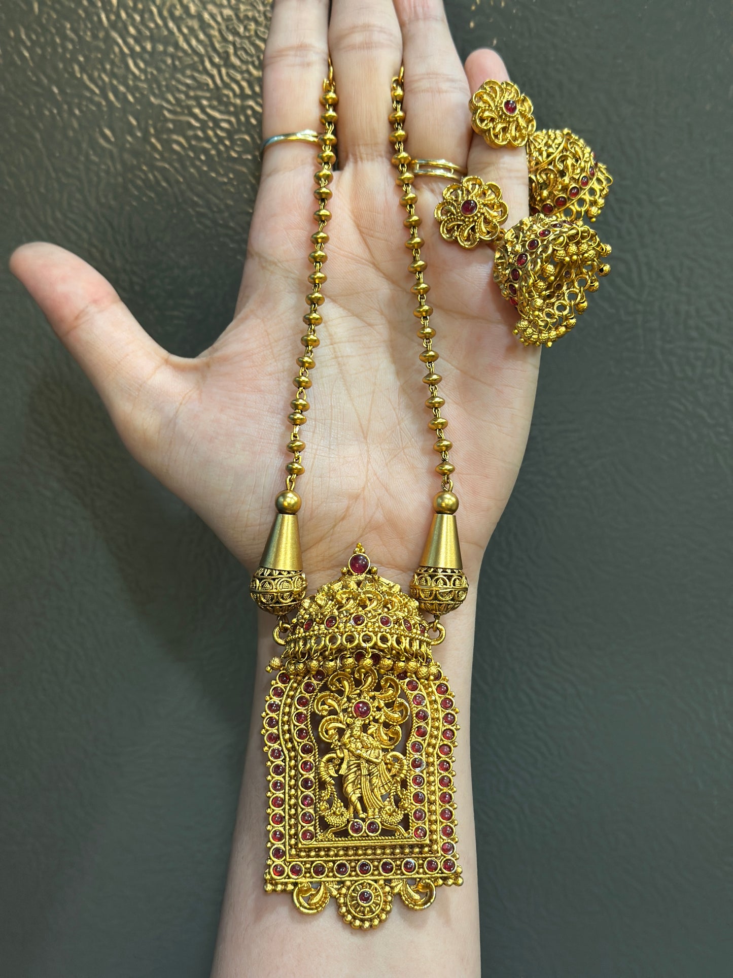 Ashtami Chain Set
