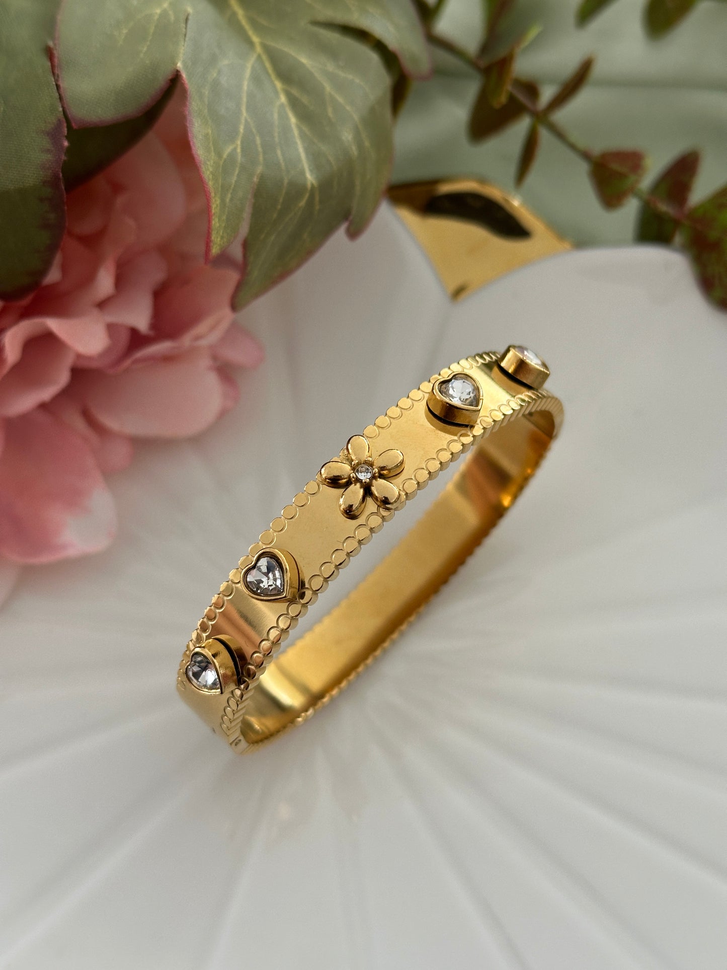 DW Premium Free Size Stainless Handcuff v1.0