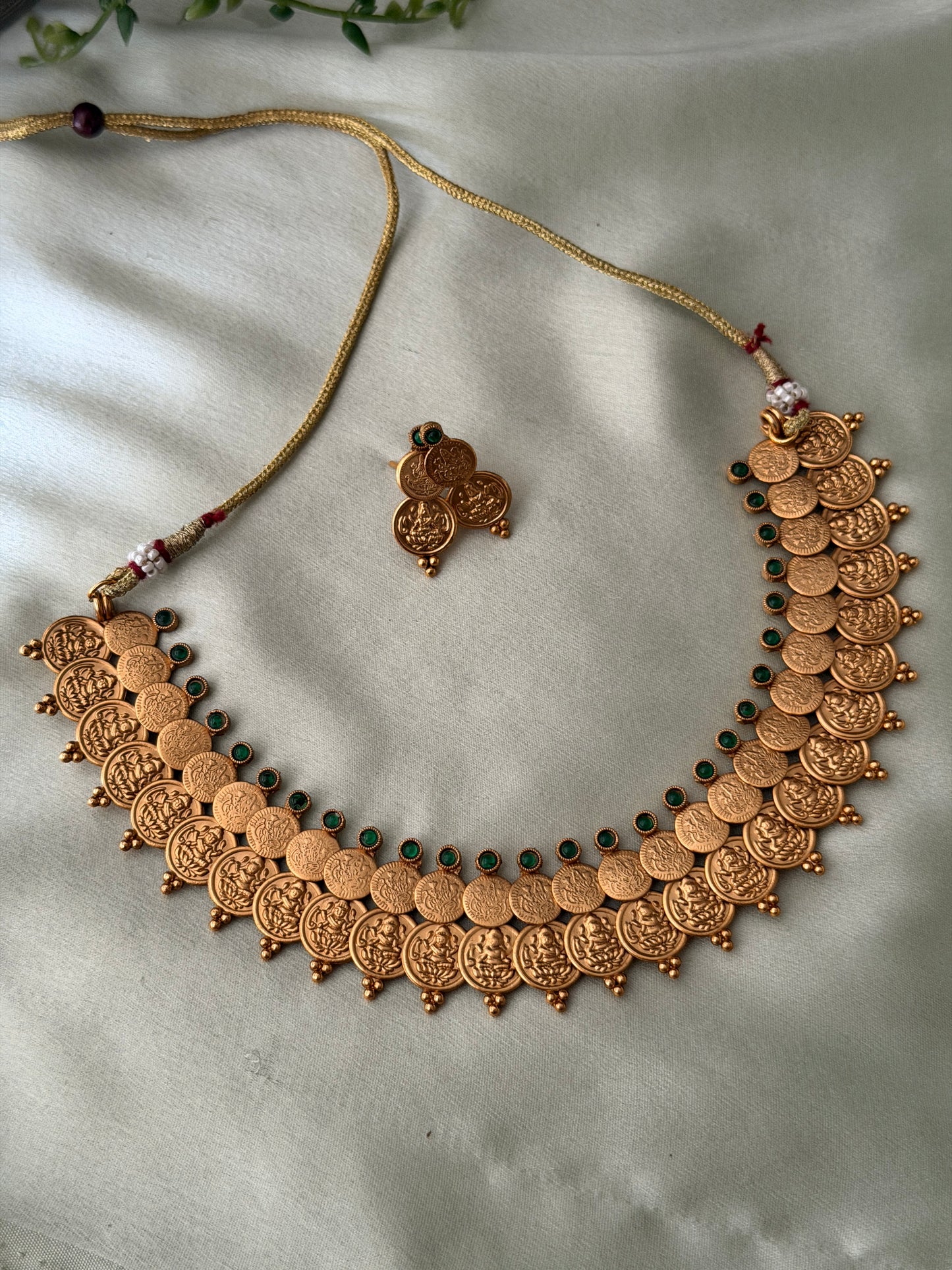 Dual Layer Kaashu Necklace