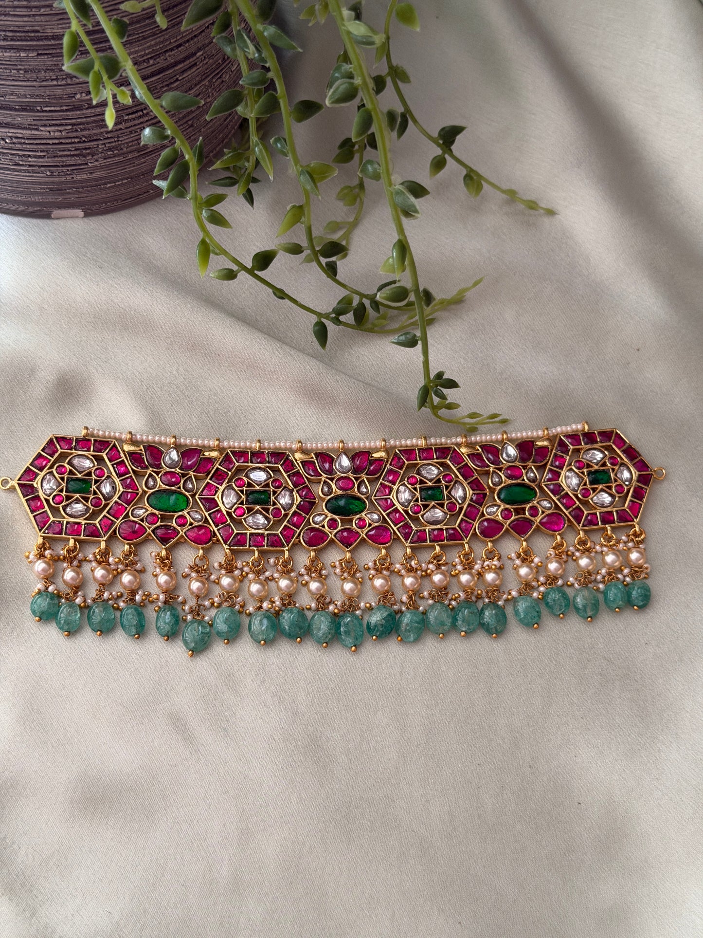 Jadau Bhairavi High Choker