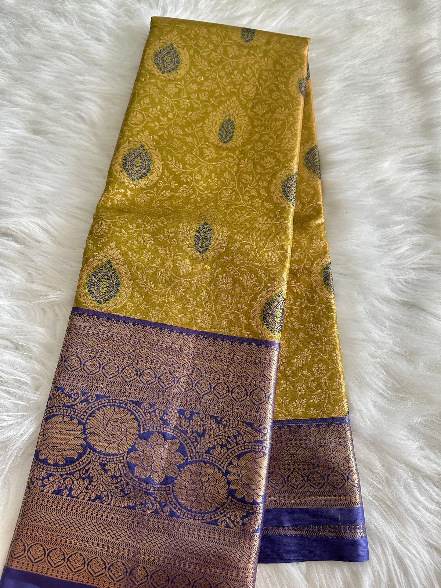 Henna Semi Kanchivaram Tissue Pattu