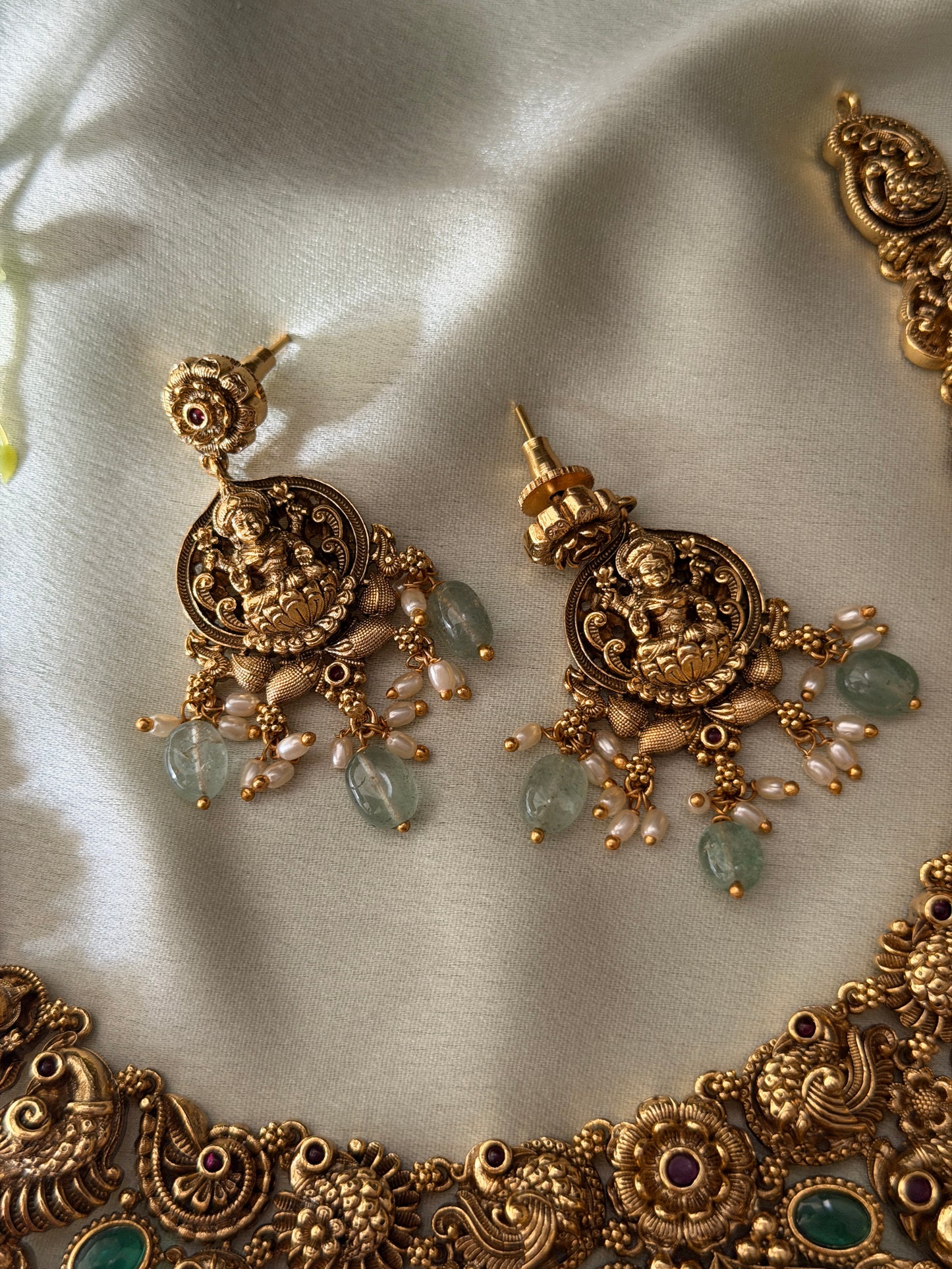 Vriishka Antique Necklace