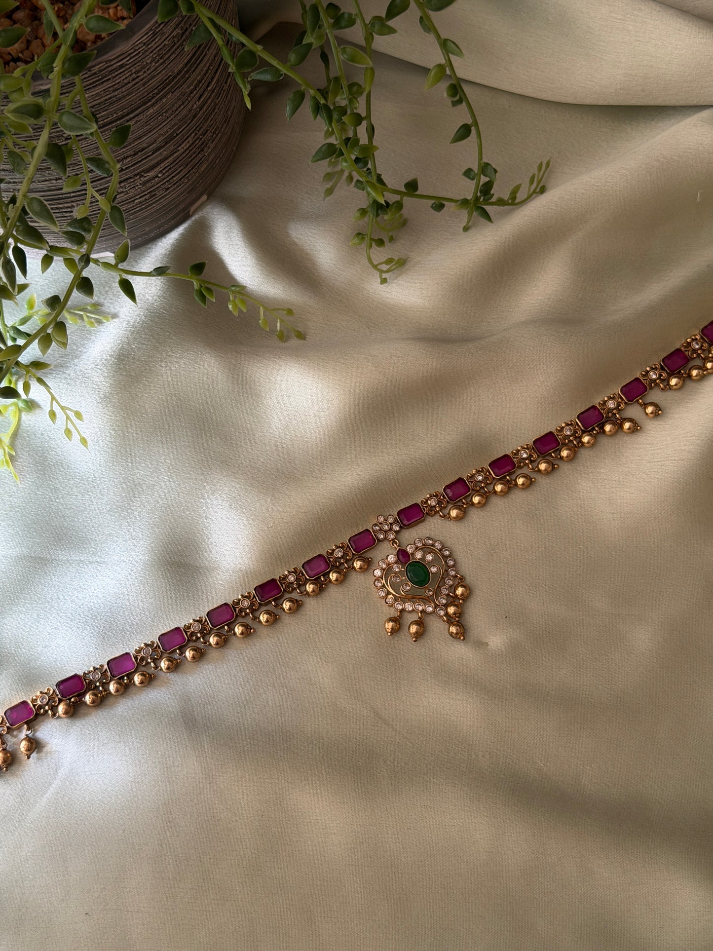 Ruby x Emerald Hipchain