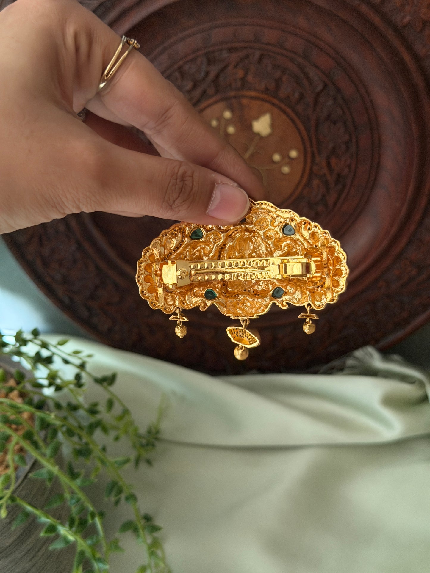 Isai Antique Hairclip