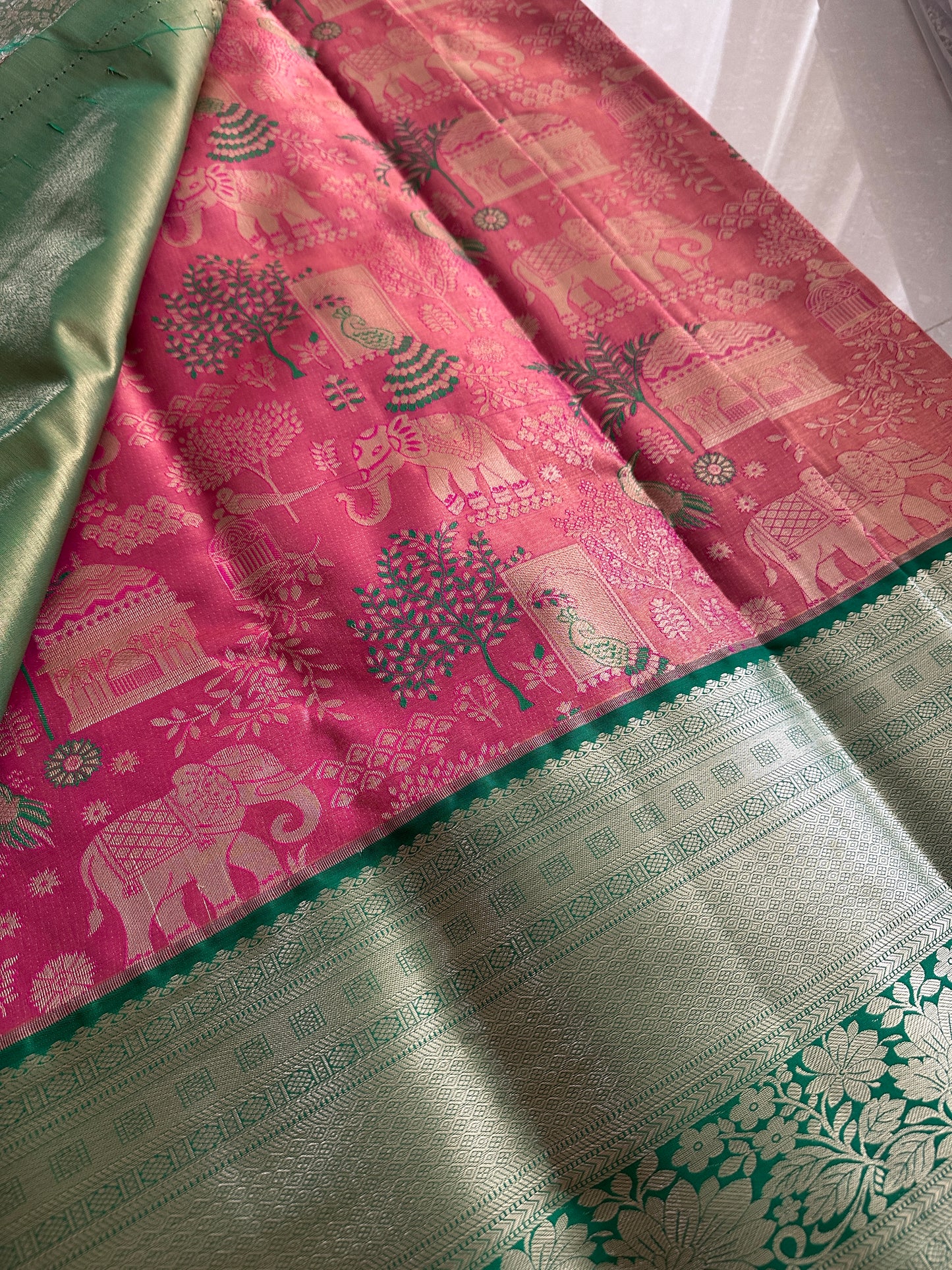 Tusker Dual Tone Semi Tissue Kanchi Pattu