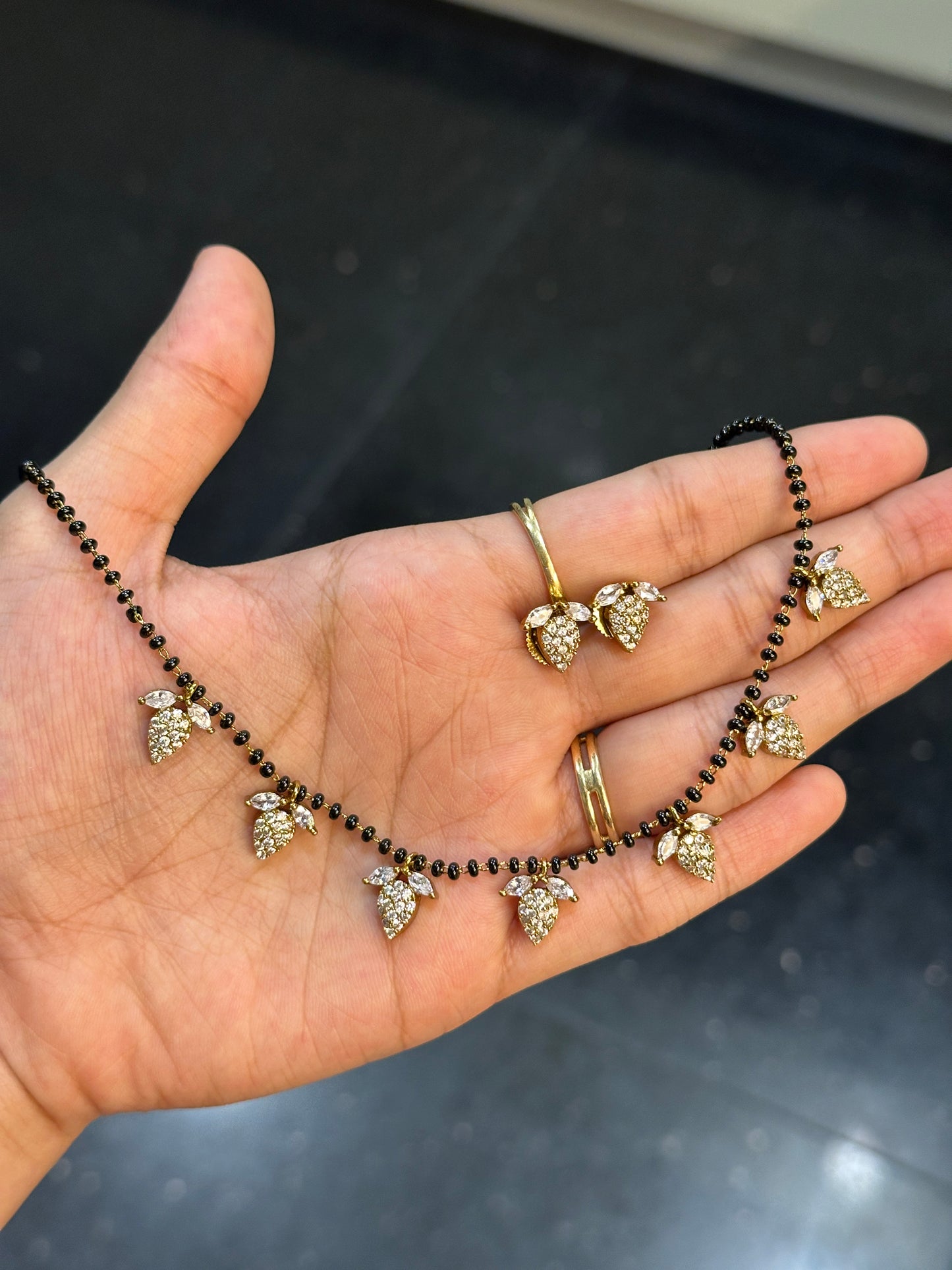 Berry Diamond Mangalsutra