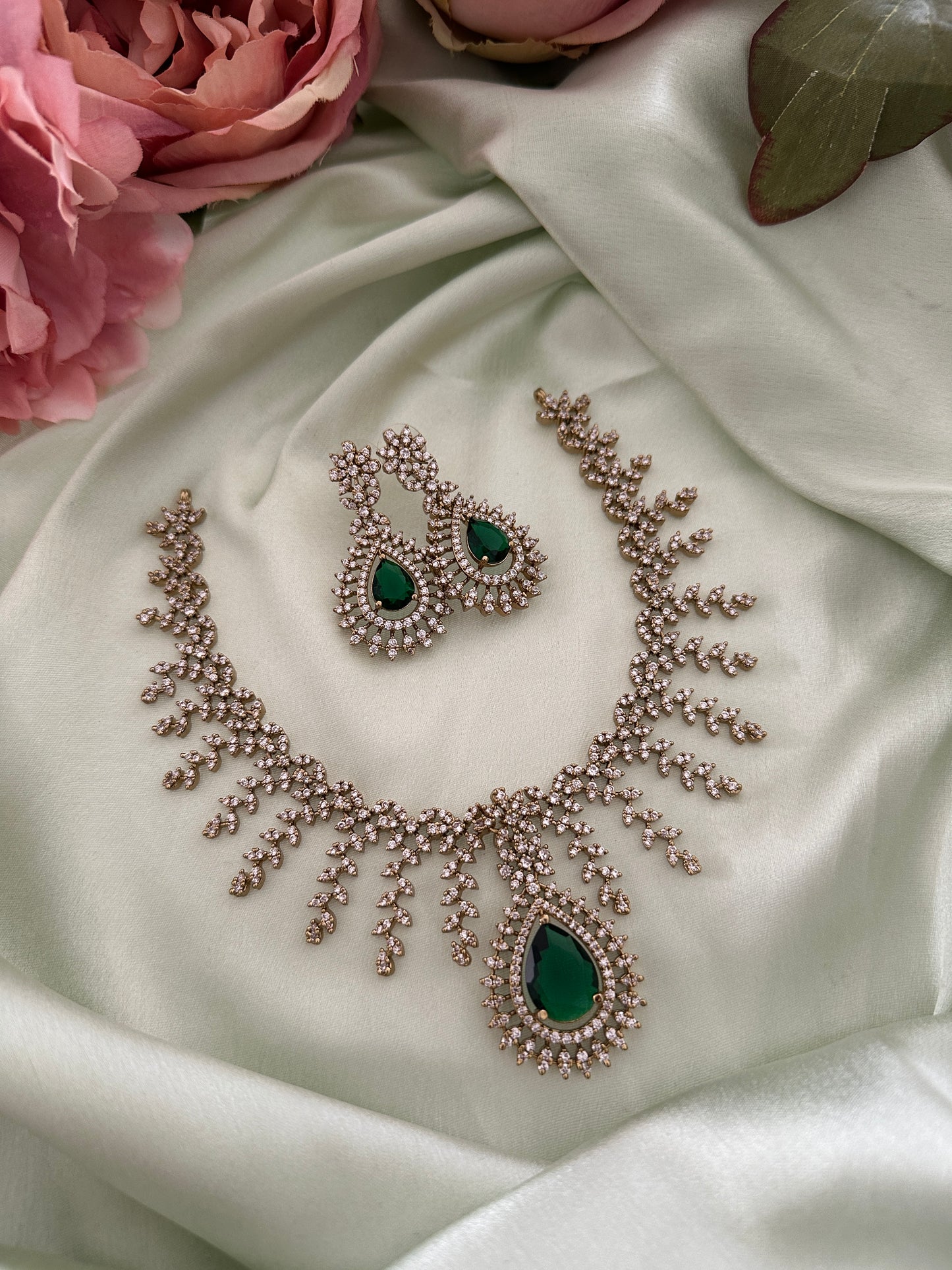 AD Pendant Vine Necklace