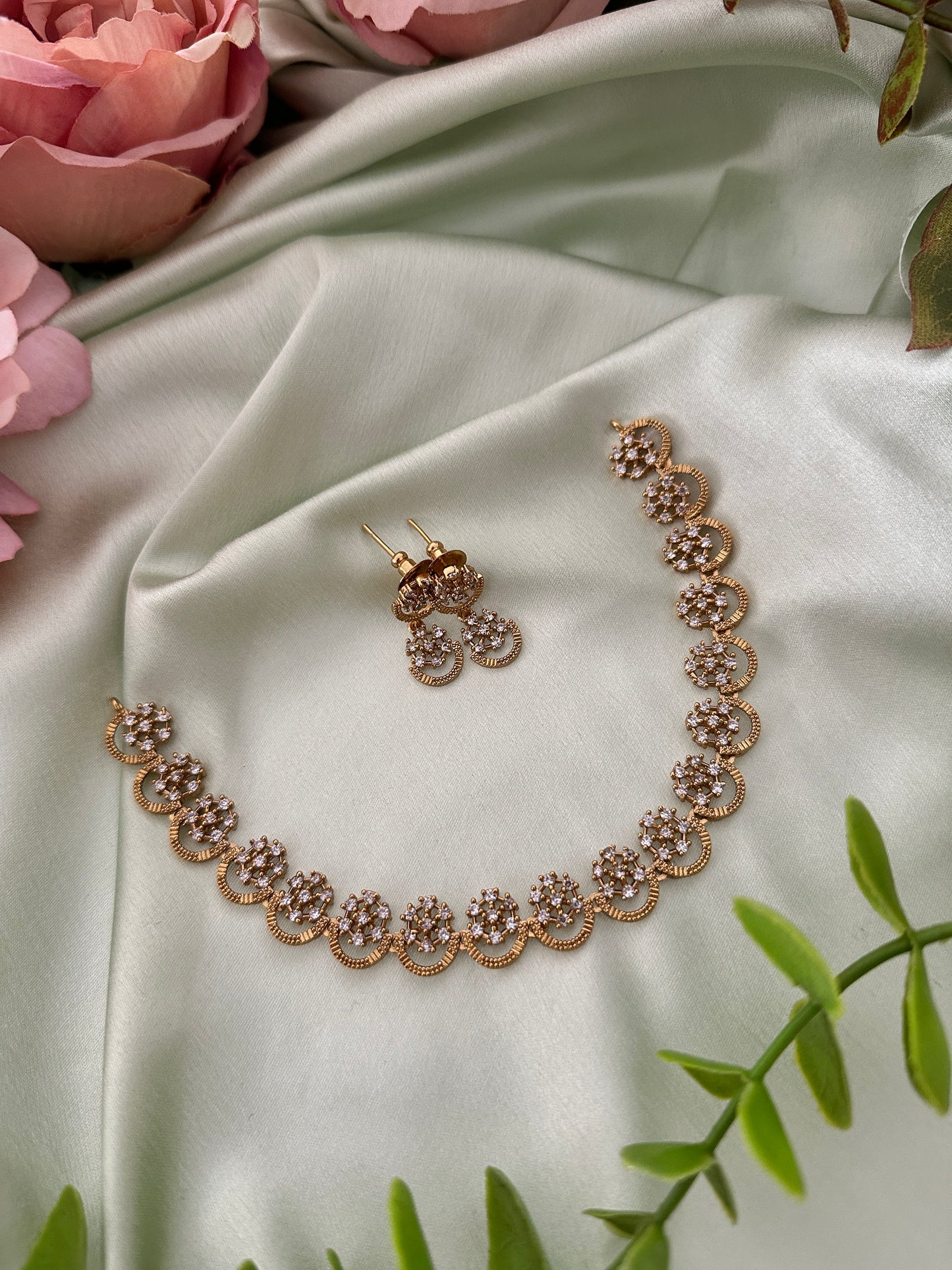 Miya Floral Diamond Necklace