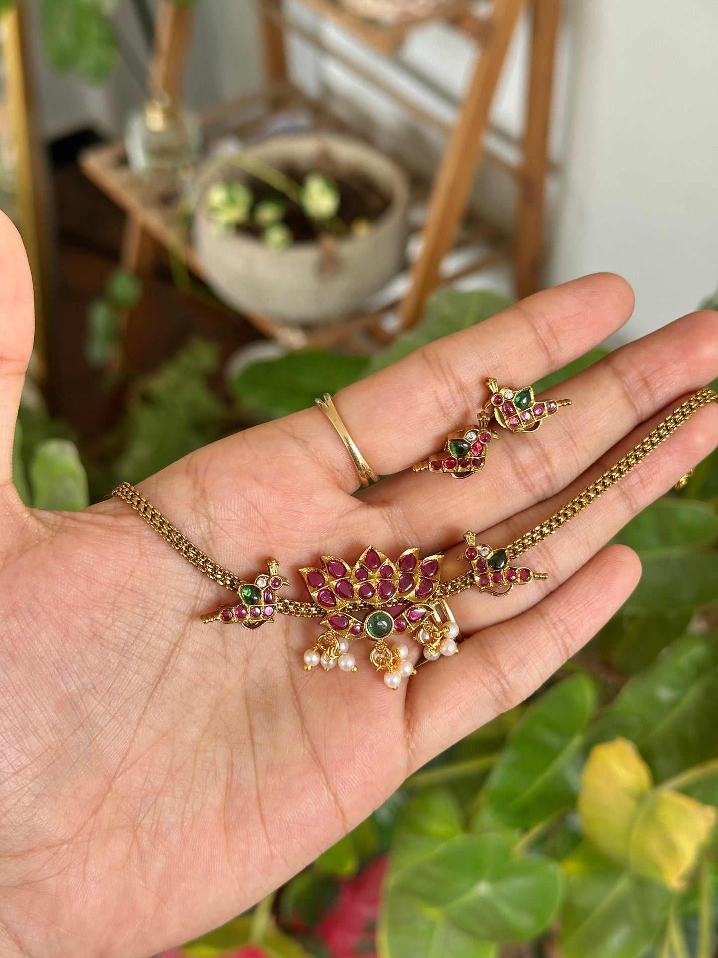 Kid Friendly Tamara Choker