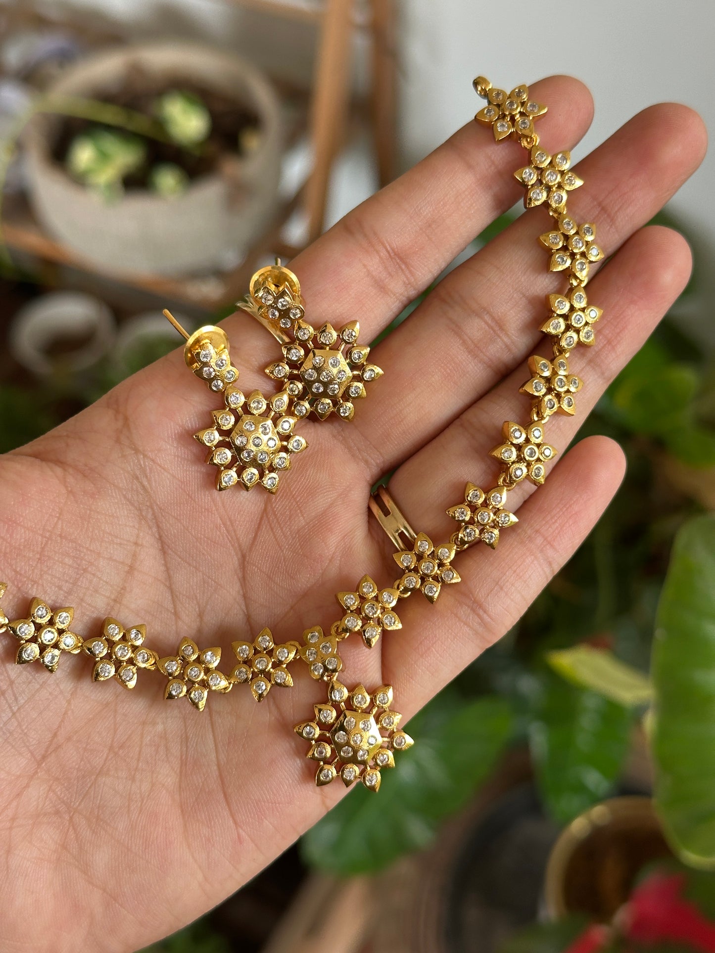 Vintage star necklace