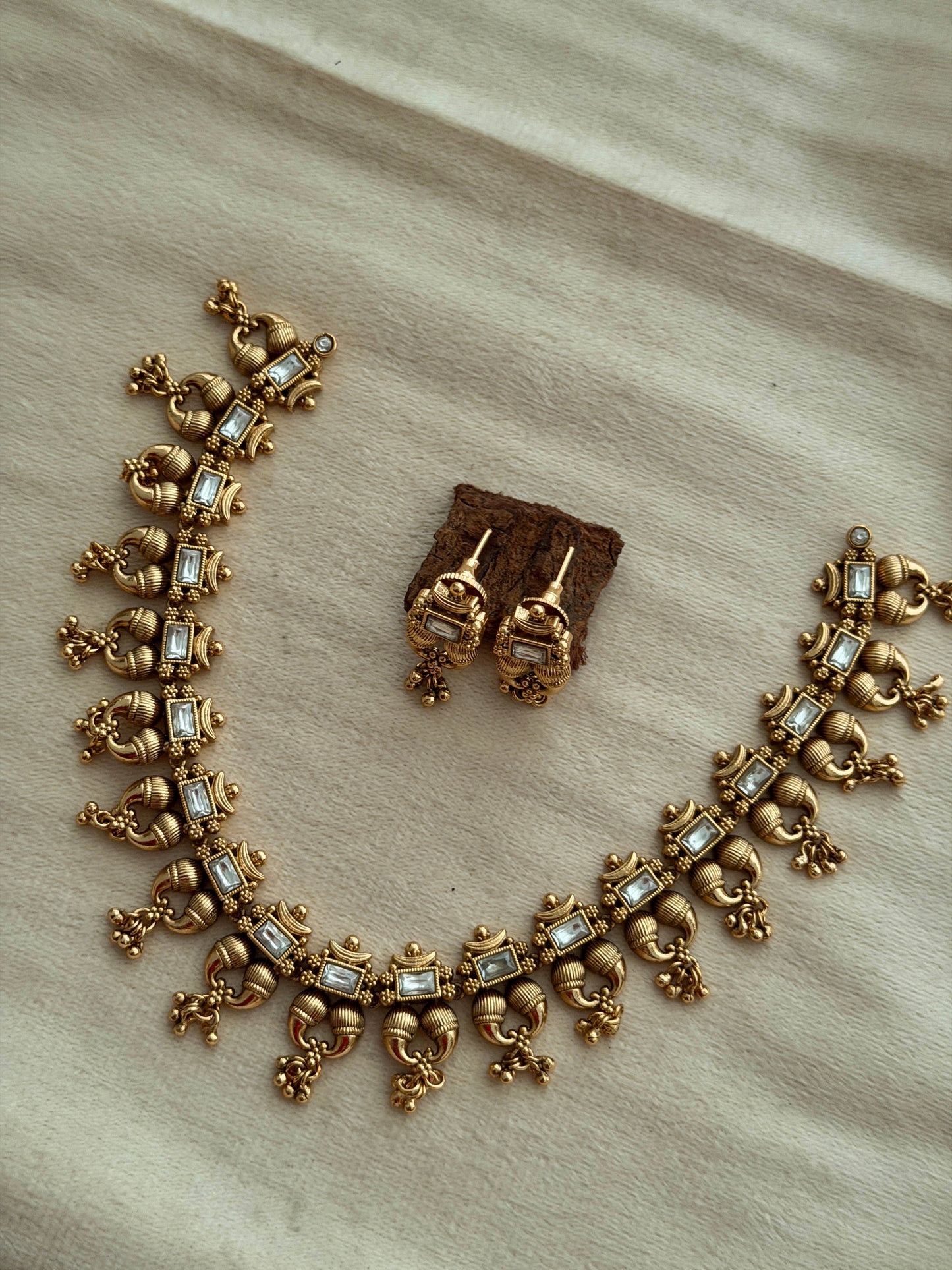 Gold Replica - 1