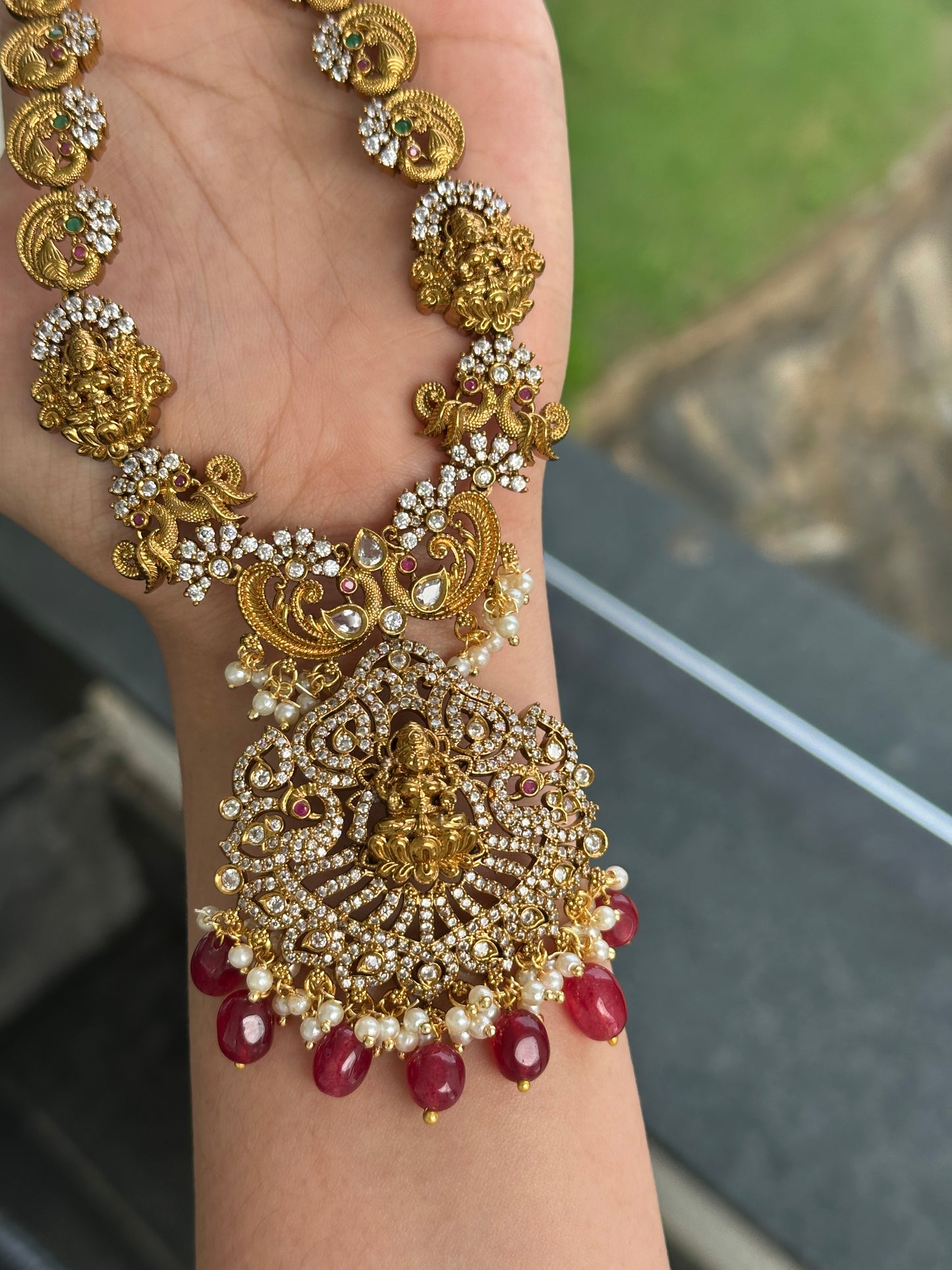 Dharma Antique Haaram Set