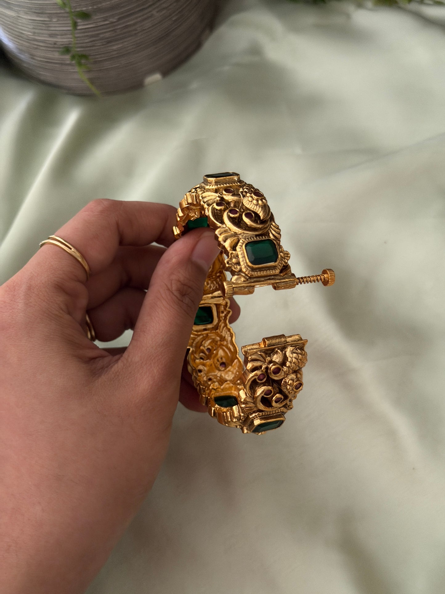 Kairali Gold Replica (Per Kada/1 Pc)