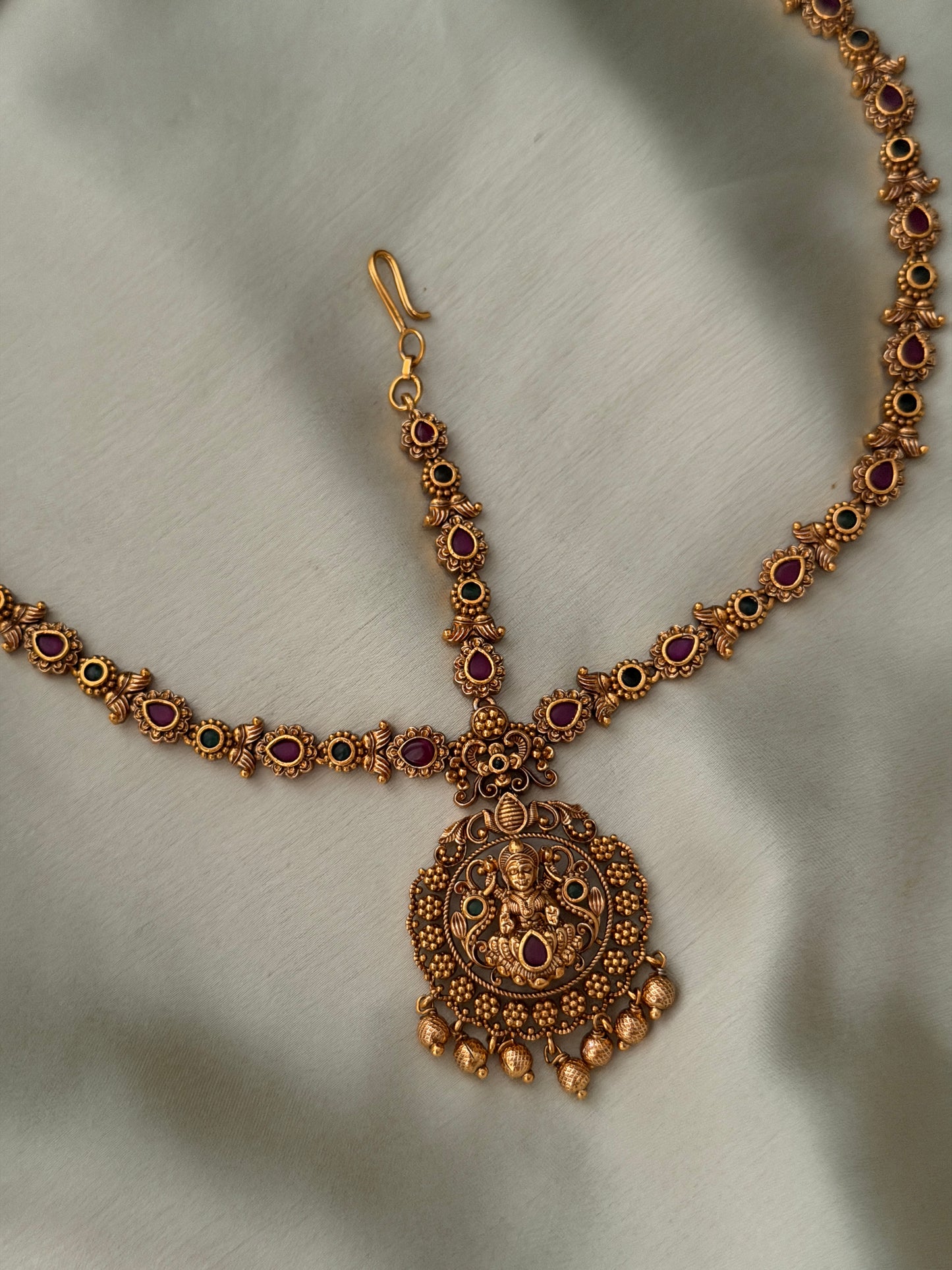 Lakshmi 3 Line Maang Tikka