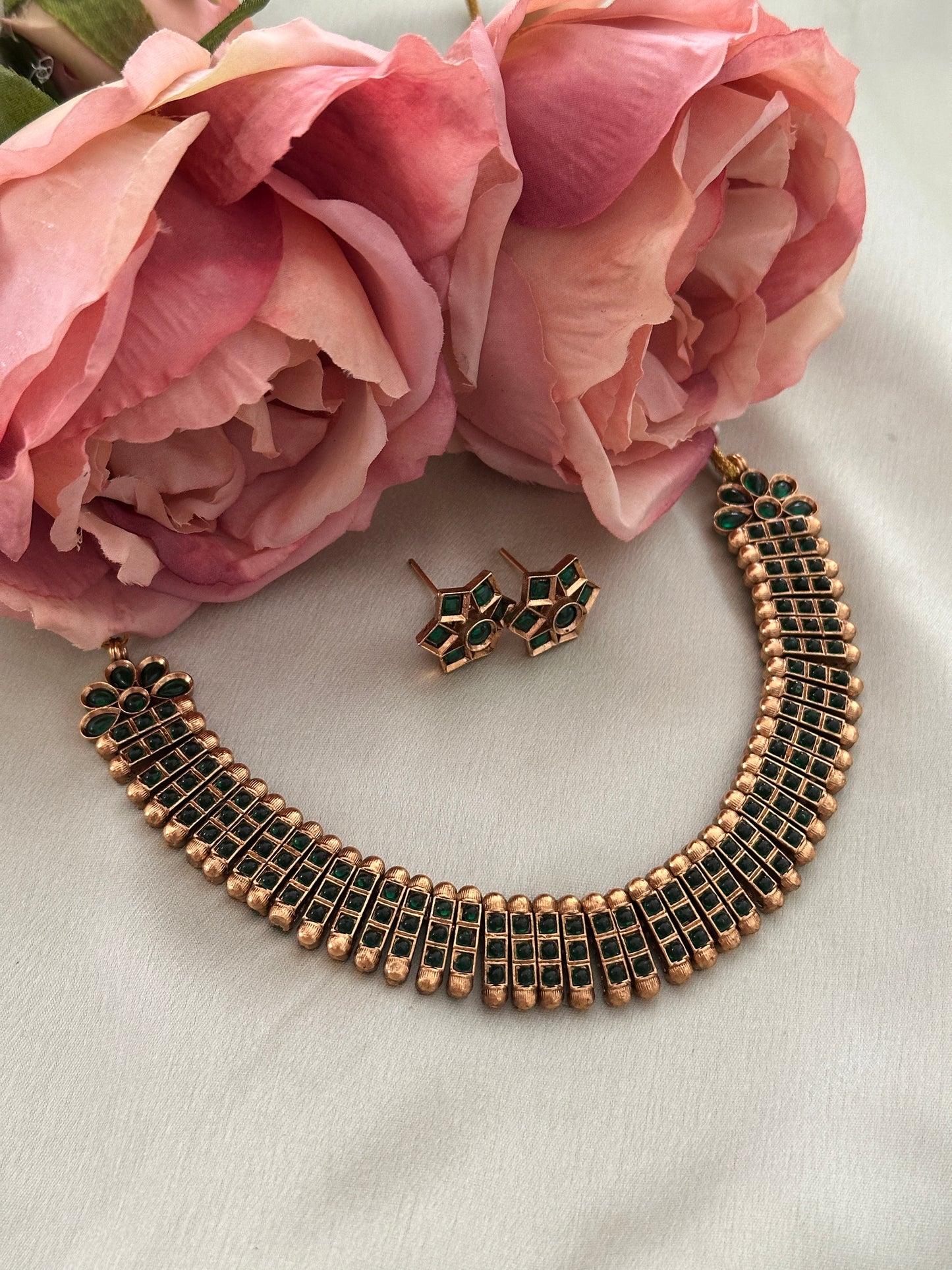 Kemp Stone Sufi Necklace v4.0