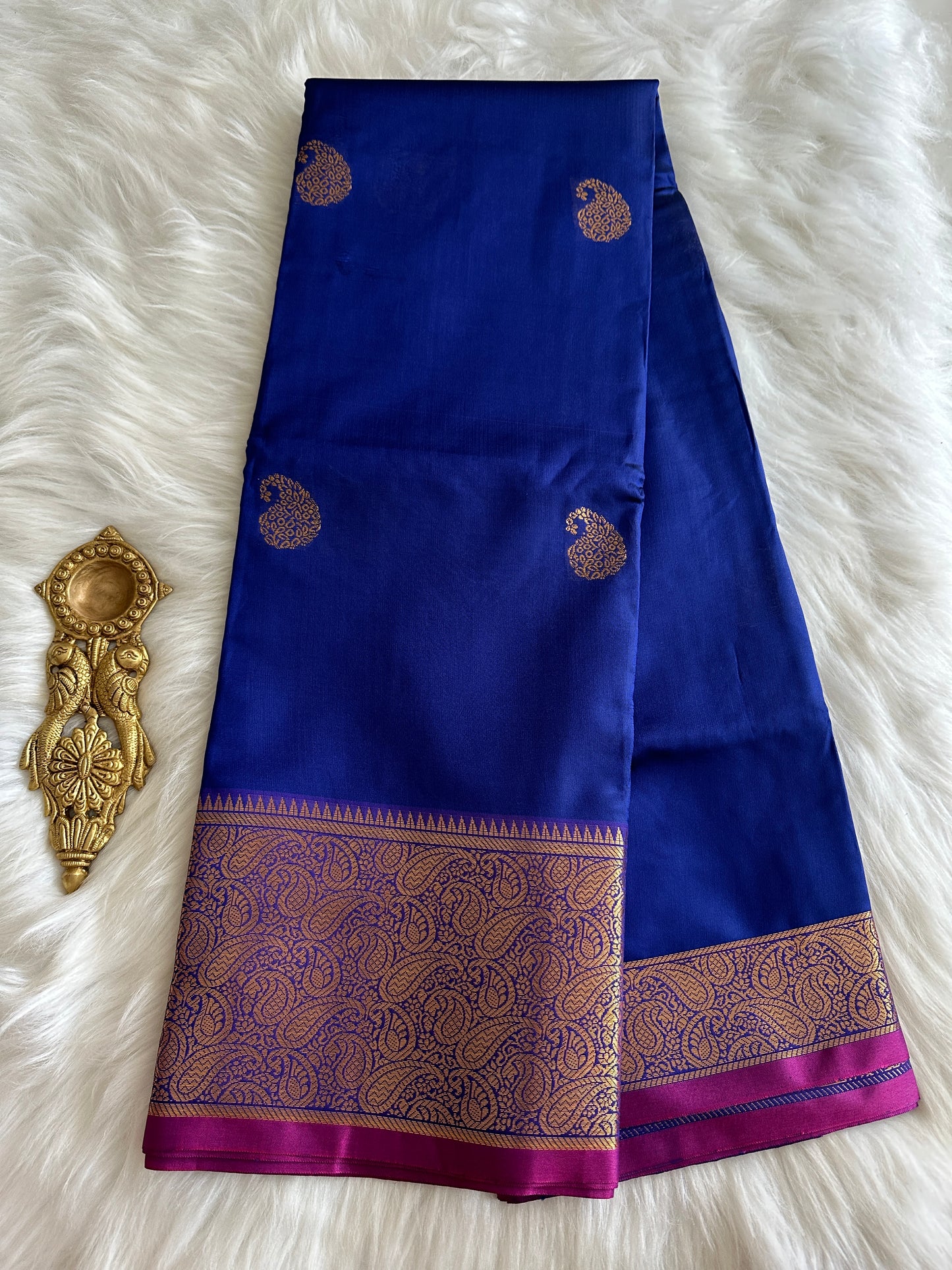 Sapphire Manga Butta Soft Silk Saree